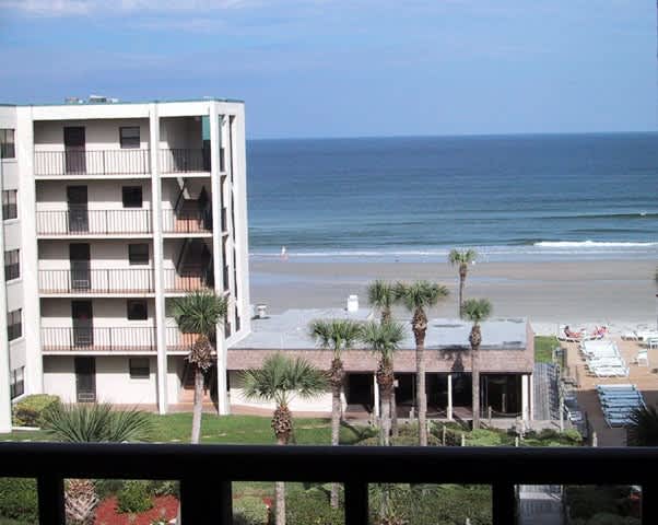 4175 S Atlantic Ave Apt 316 – photo 2