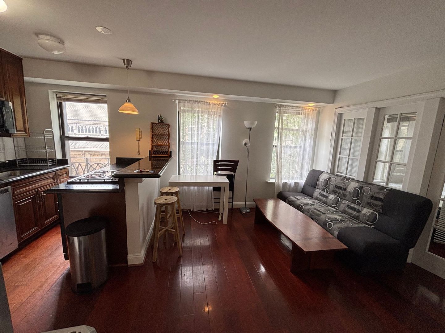 Charming 1Bed/1Bath Condo in the heart of DC – photo 2
