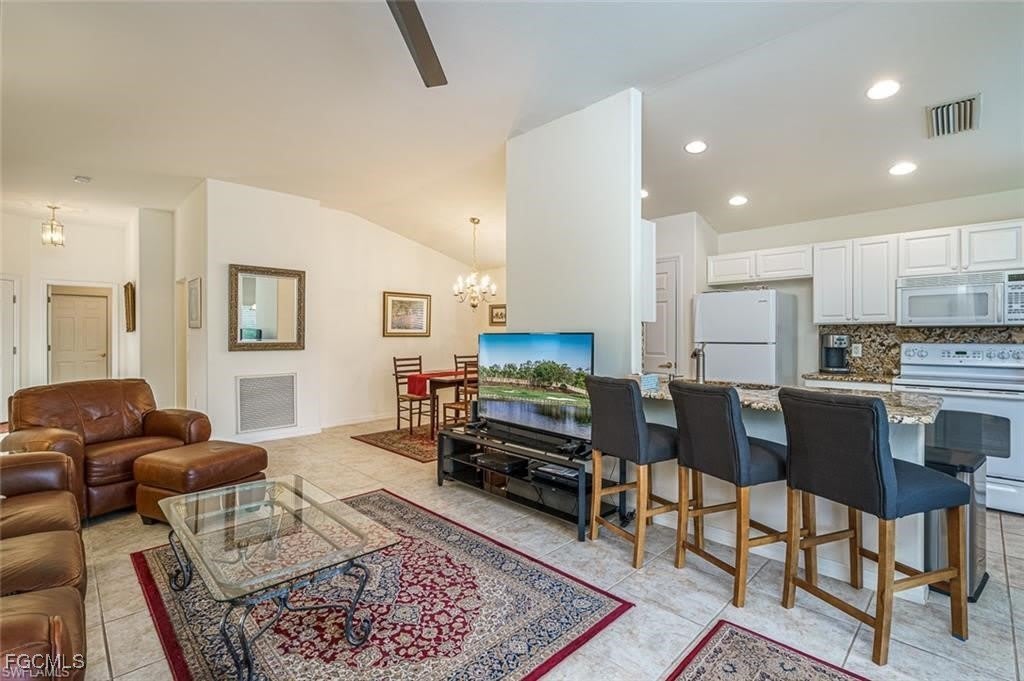 10082 Oakhurst Way – photo 2