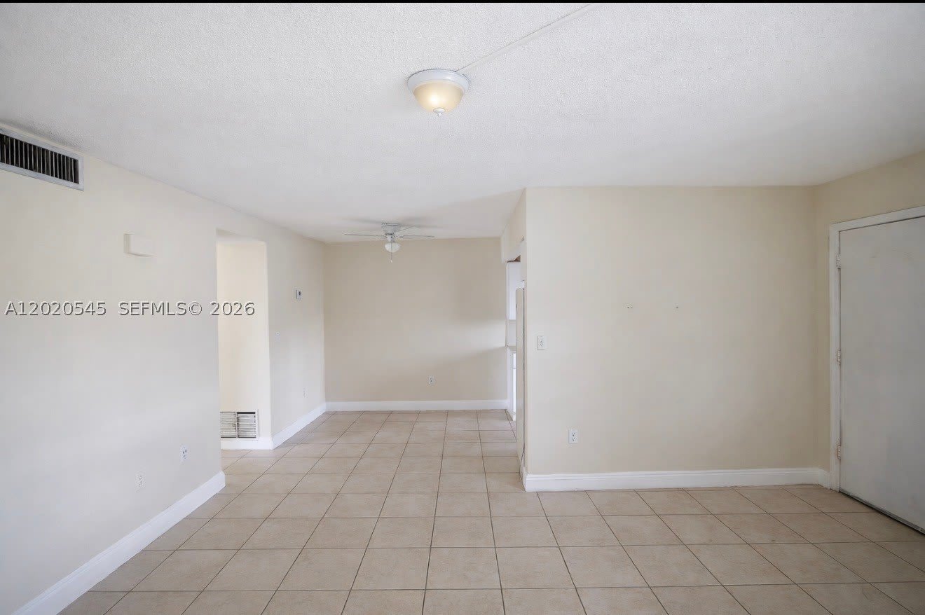 12275 NE 19th Ave – photo 5