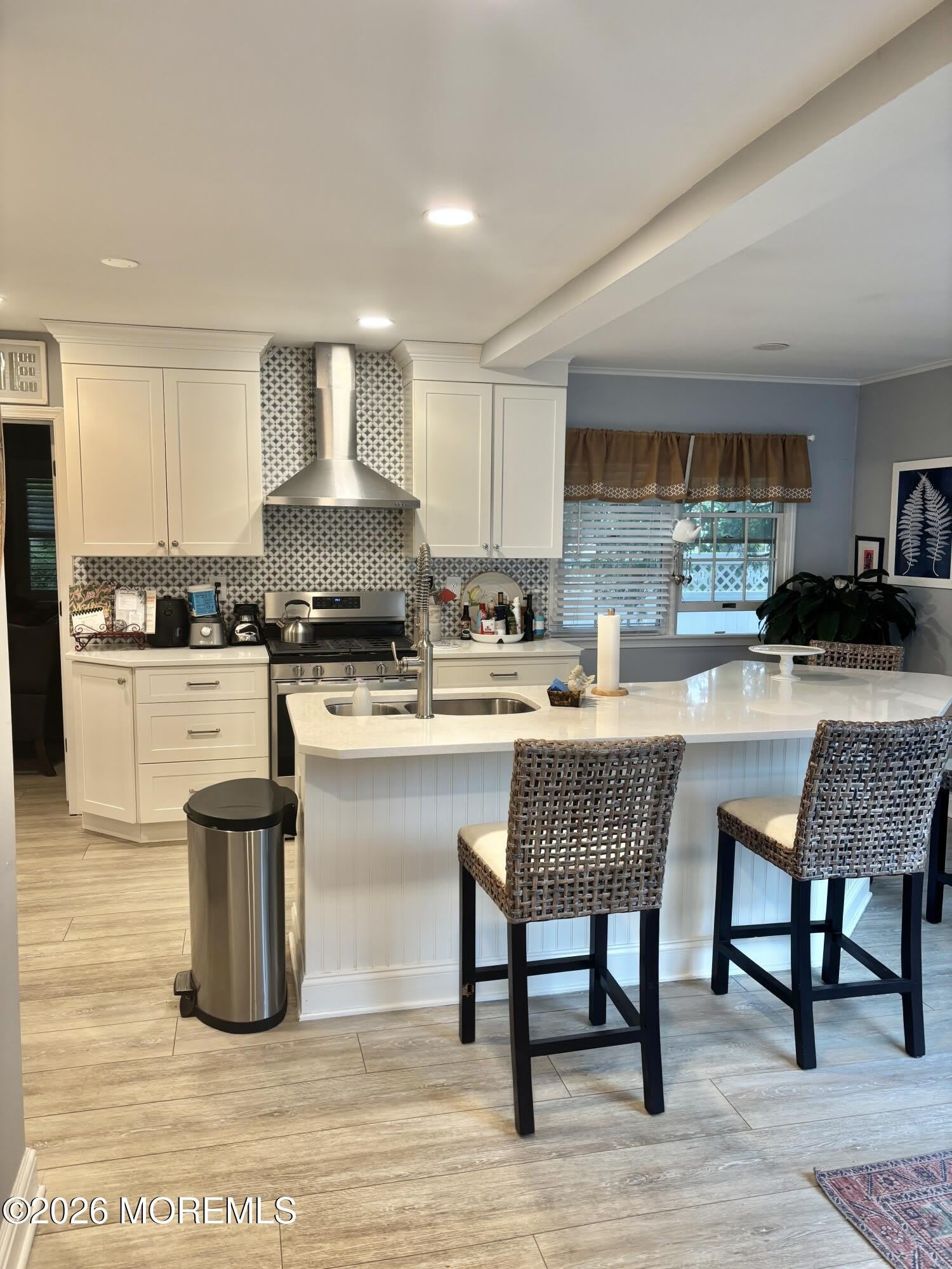 1237 Sherman Avenue – photo 3