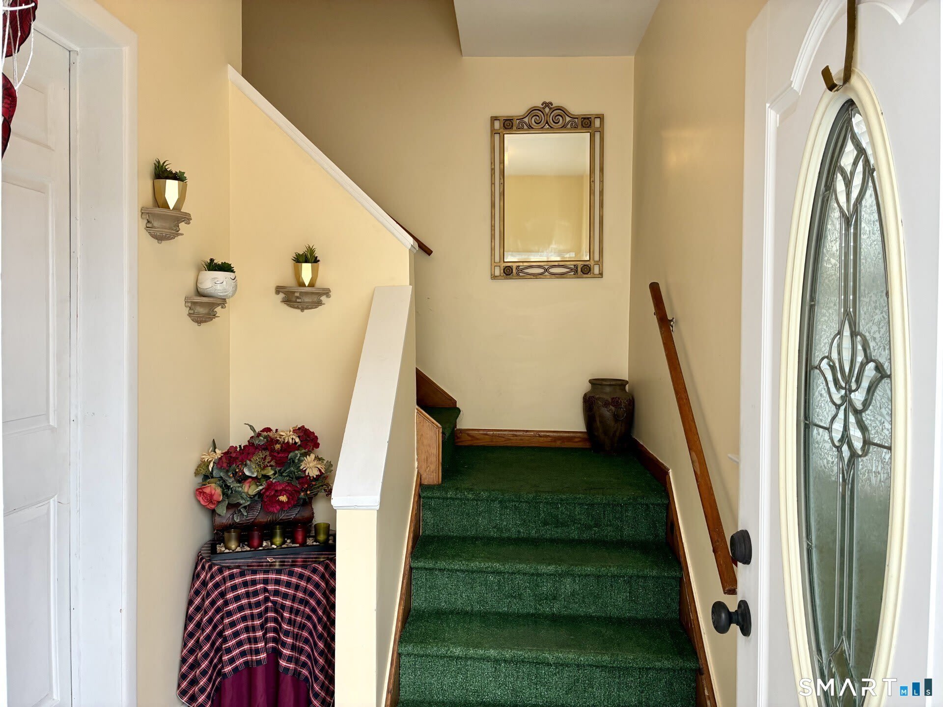 658 Beechmont Avenue – photo 2