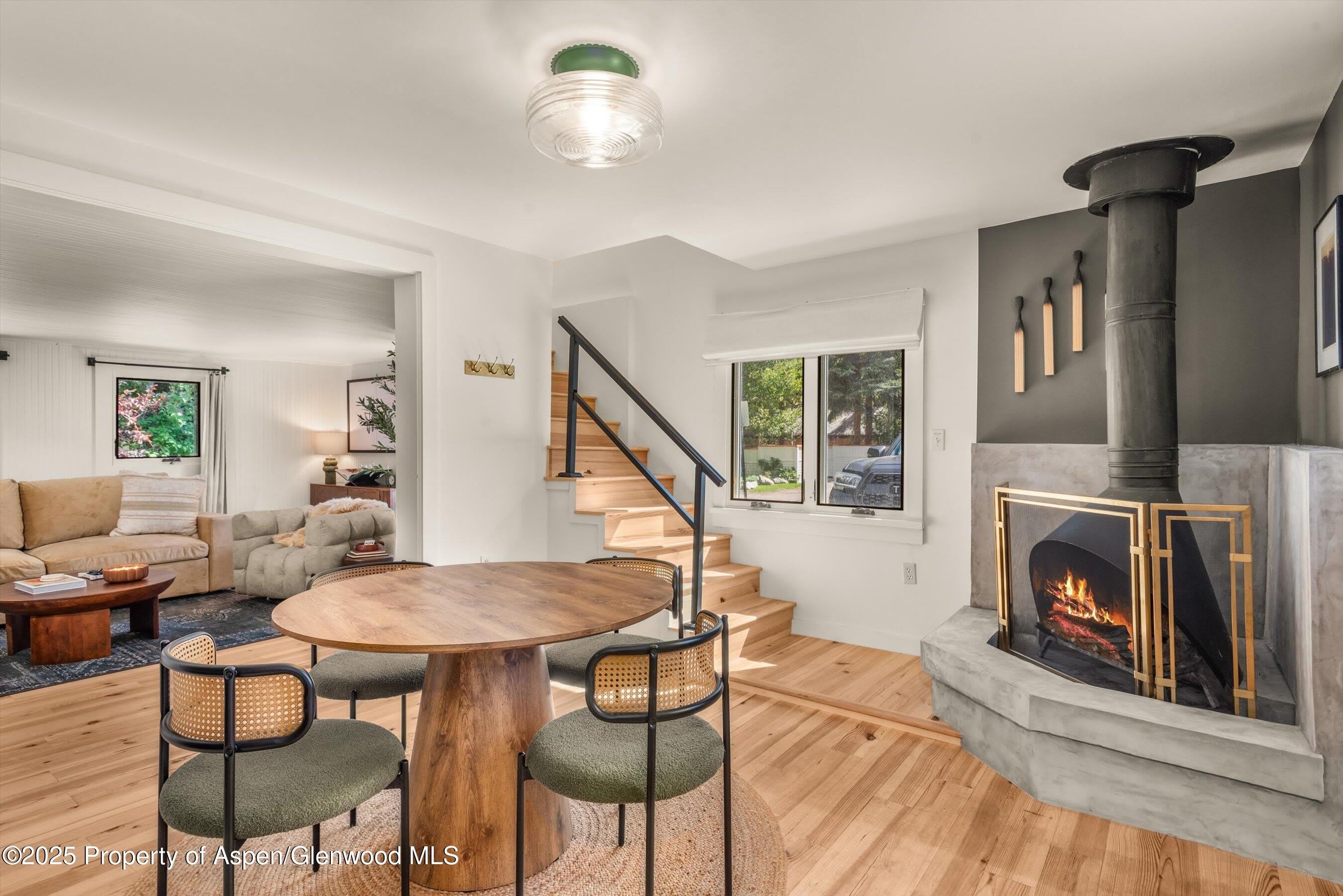 500 W Francis Street – photo 4