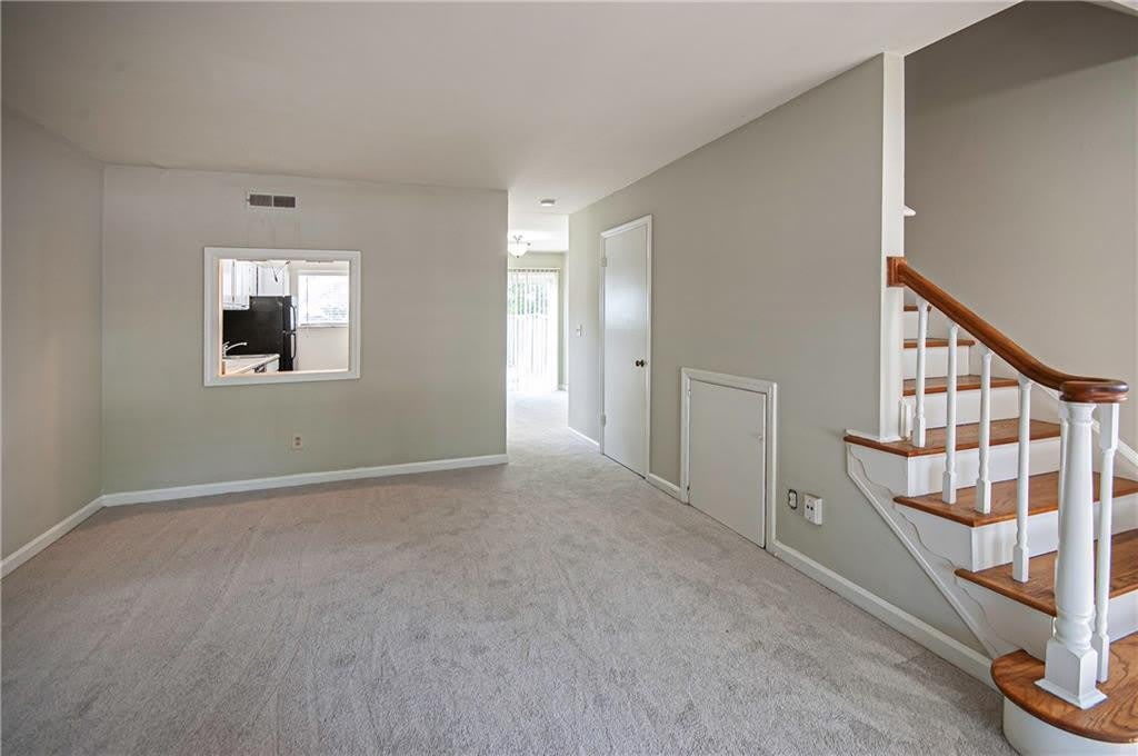 3099 Colonial Way – photo 3