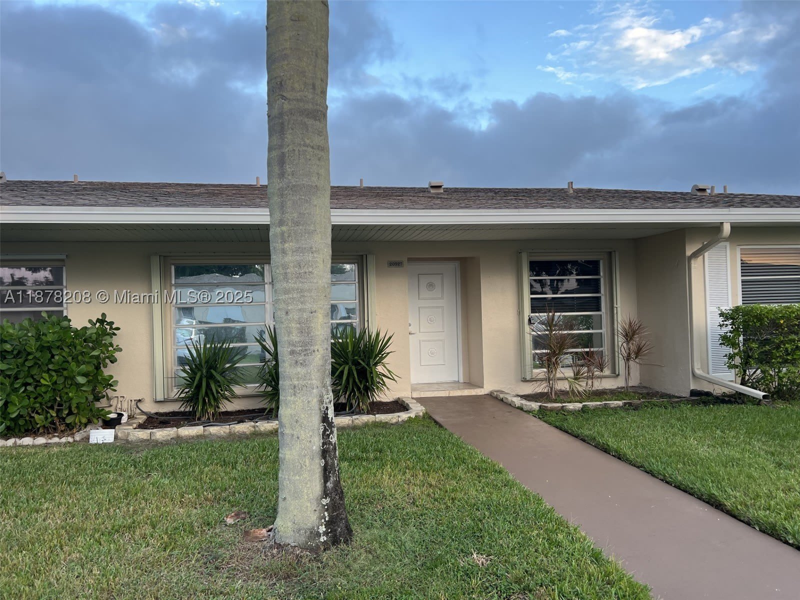 20927 Sedgewick Dr – photo 2