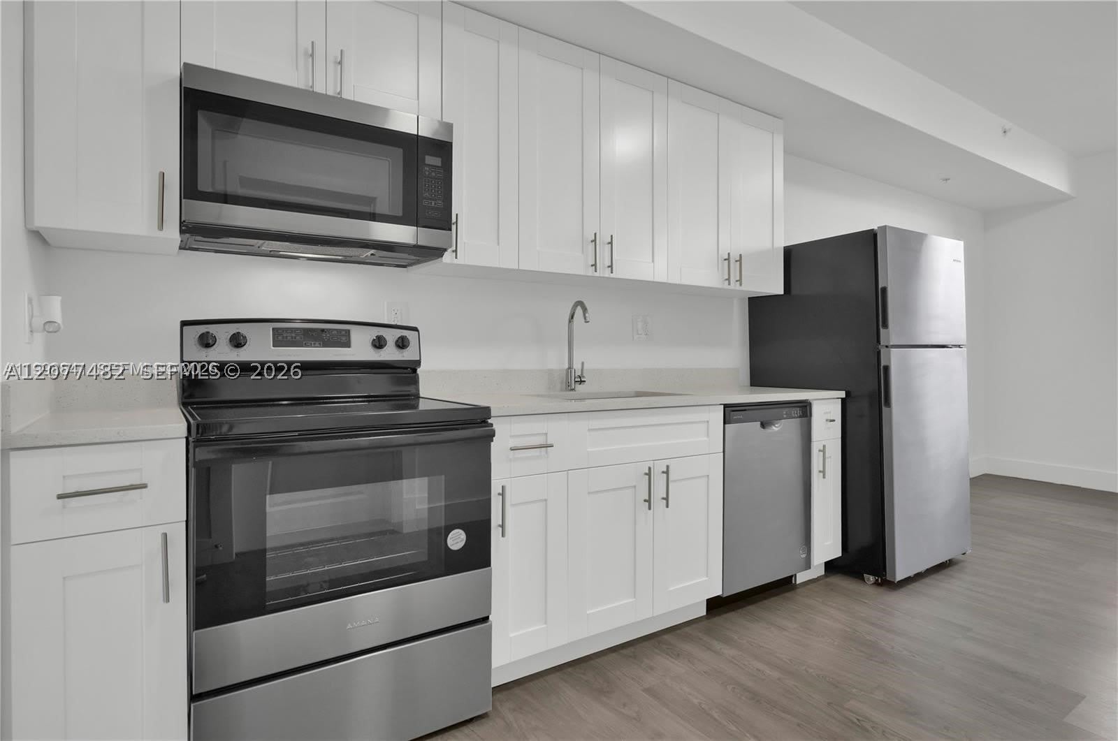 1620 NW 18th St – photo 2