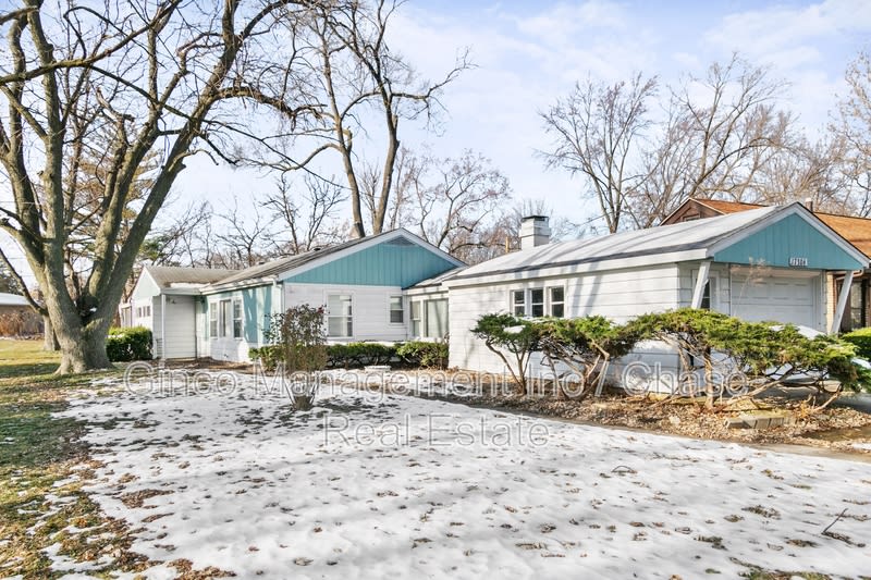 17306 Holmes Avenue – photo 2