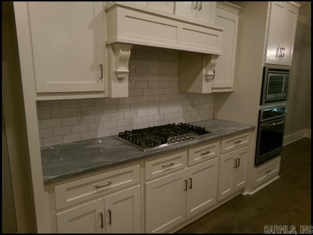 17 Rosans Court – photo 4