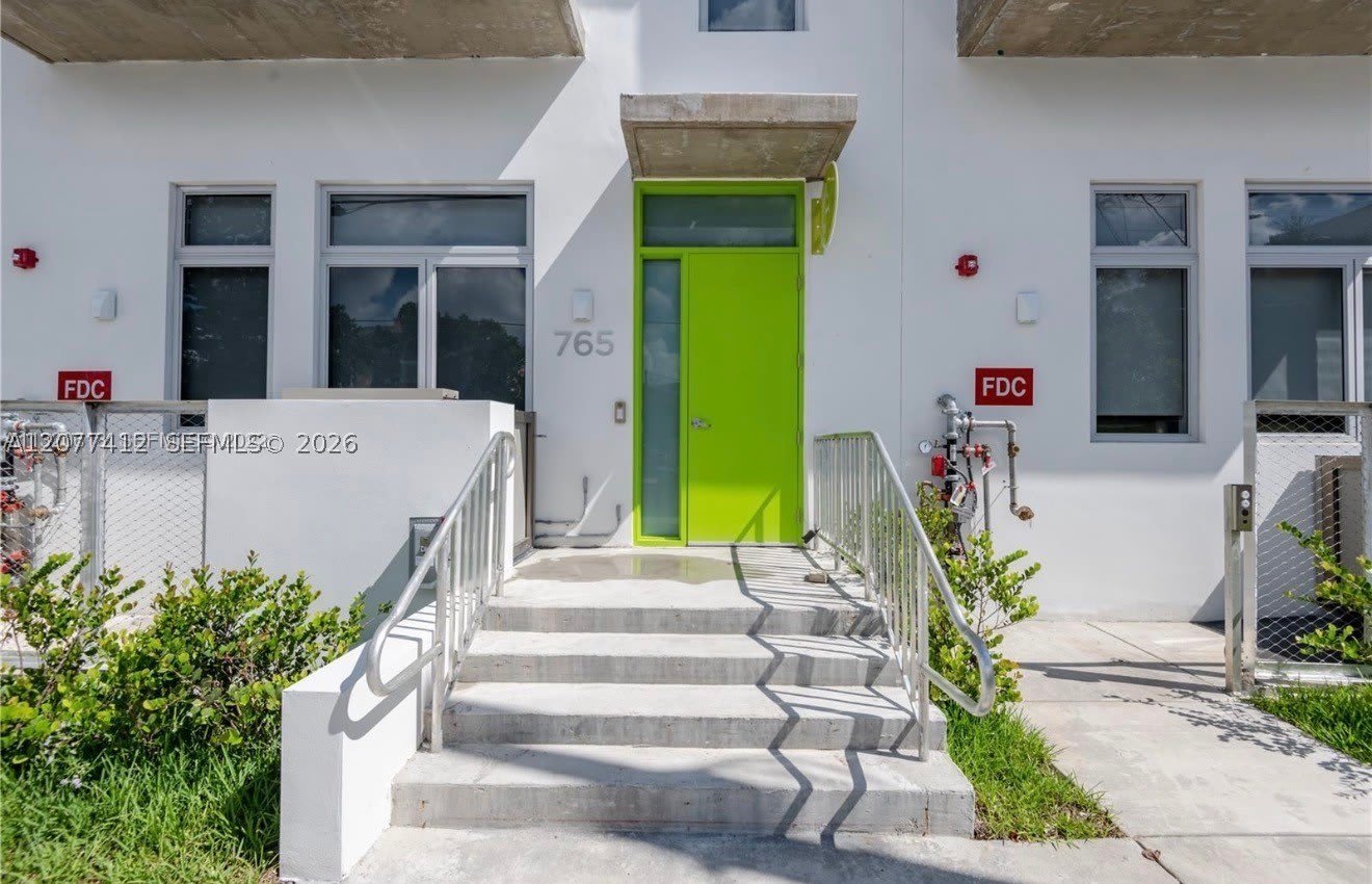 765 NW 1st St – photo 2