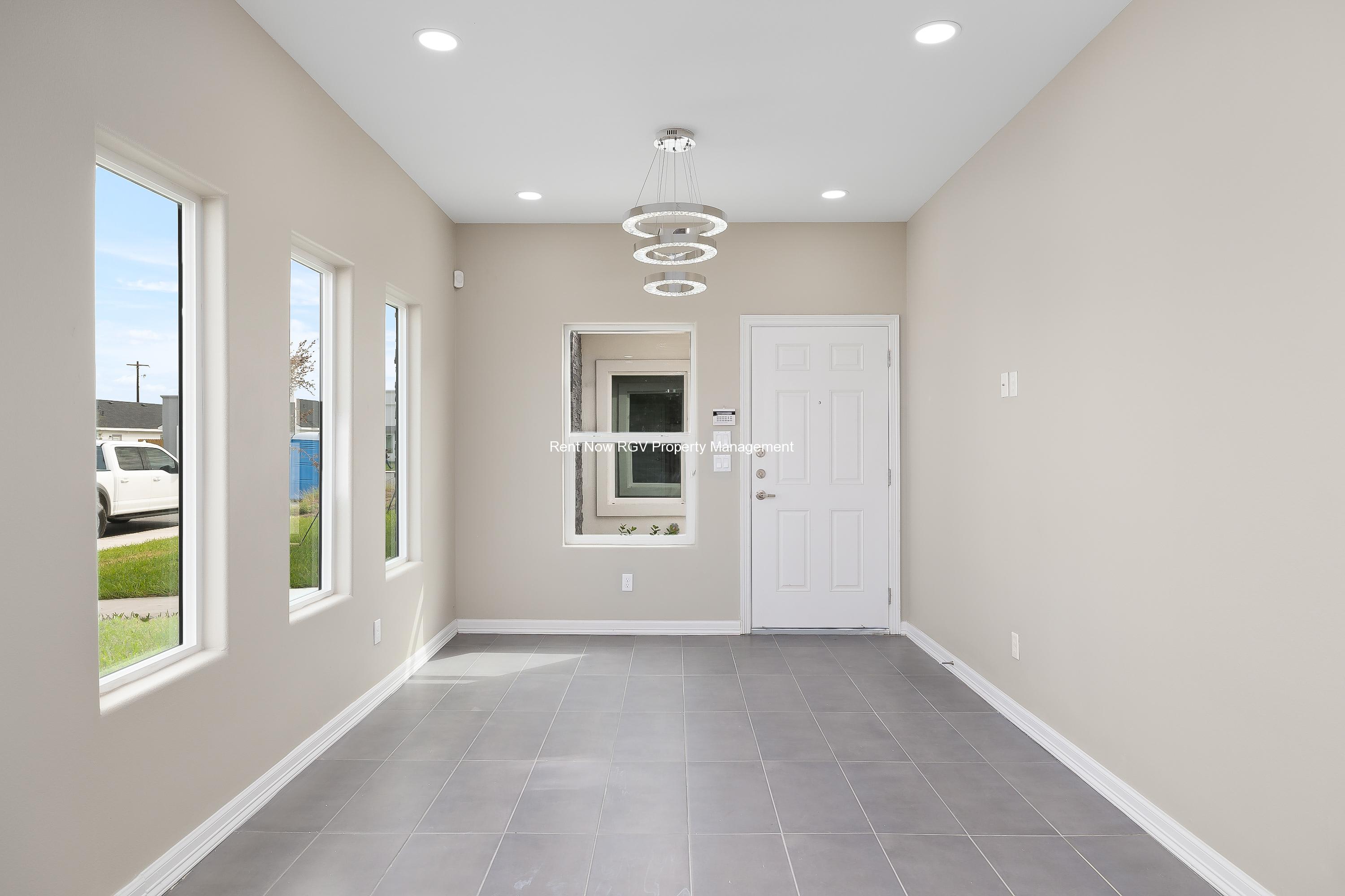 11006 N 36th Ln – photo 4