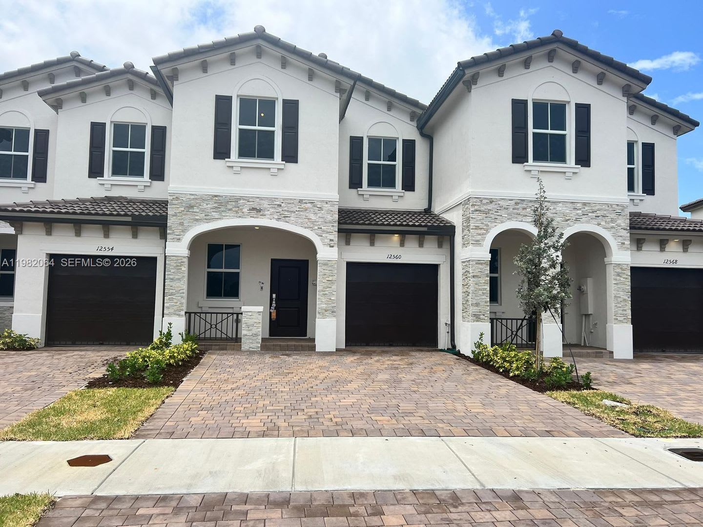 12560 NW 22nd Place, Miami, FL 33167 – photo 5