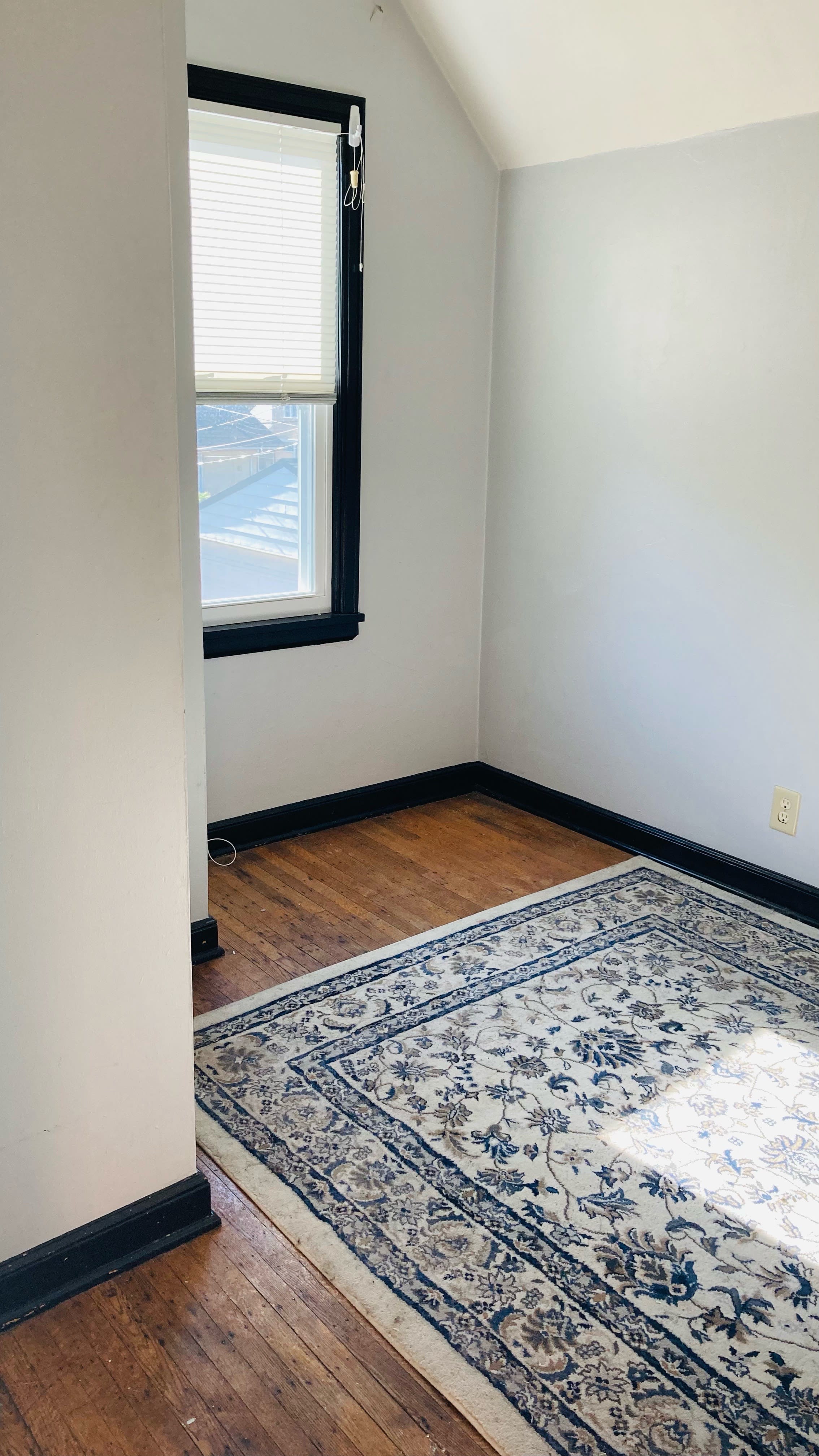 1095 12th Avenue Southeast – photo 3