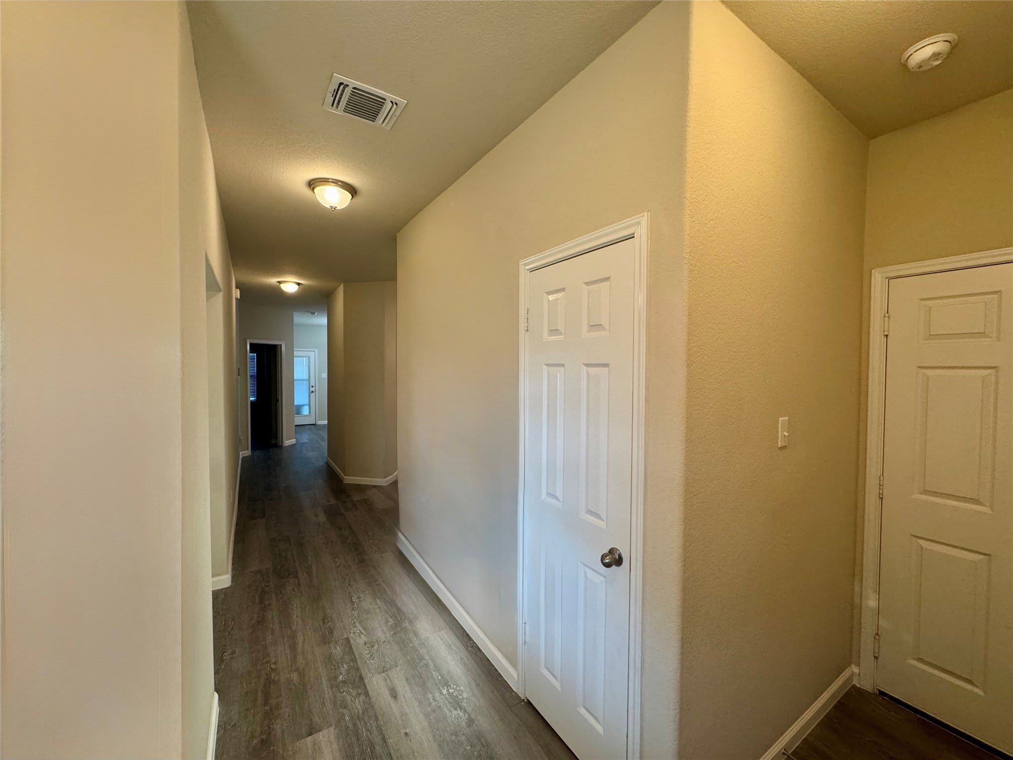 3020 Skinner Drive – photo 2