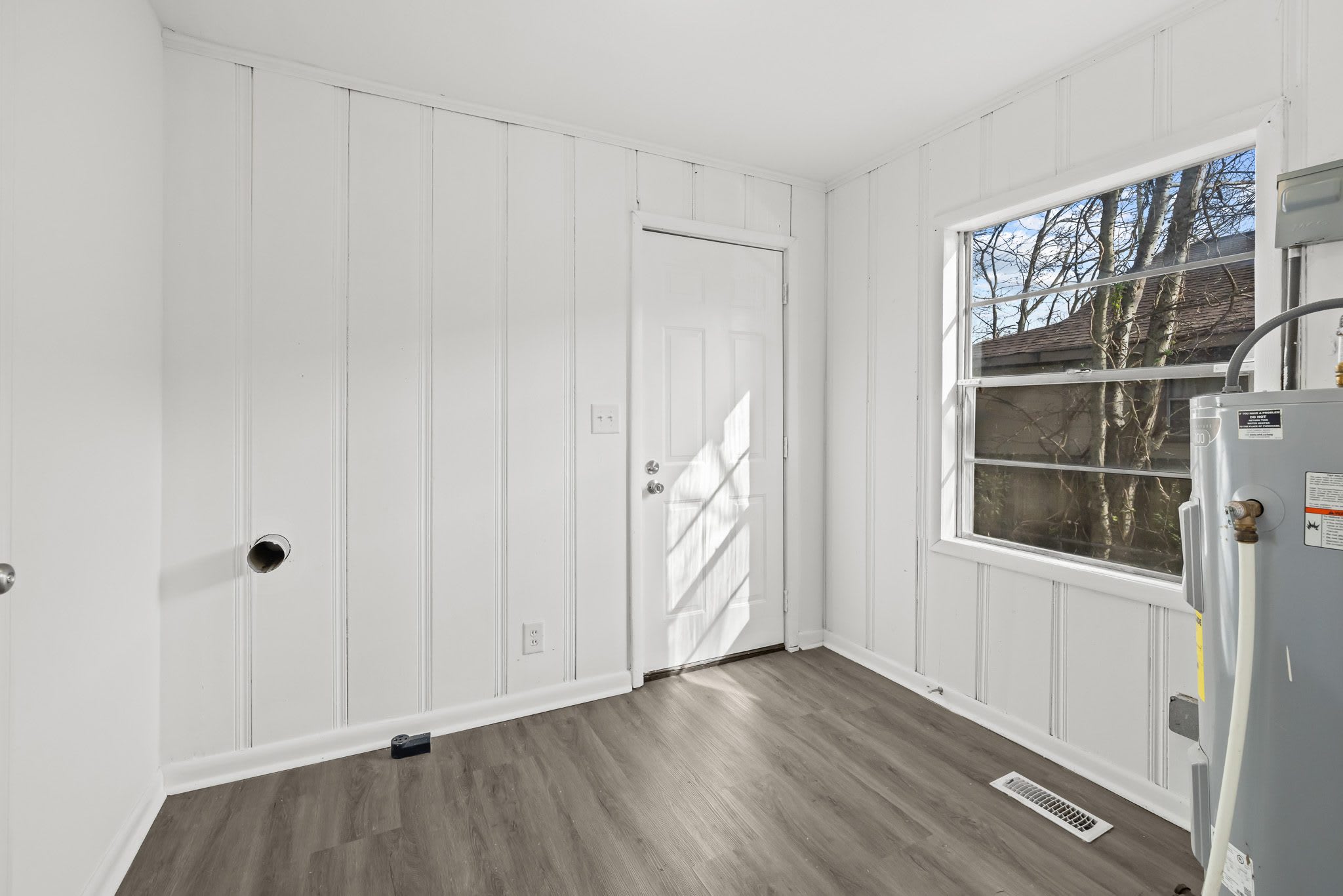 417 Athens Ave – photo 3