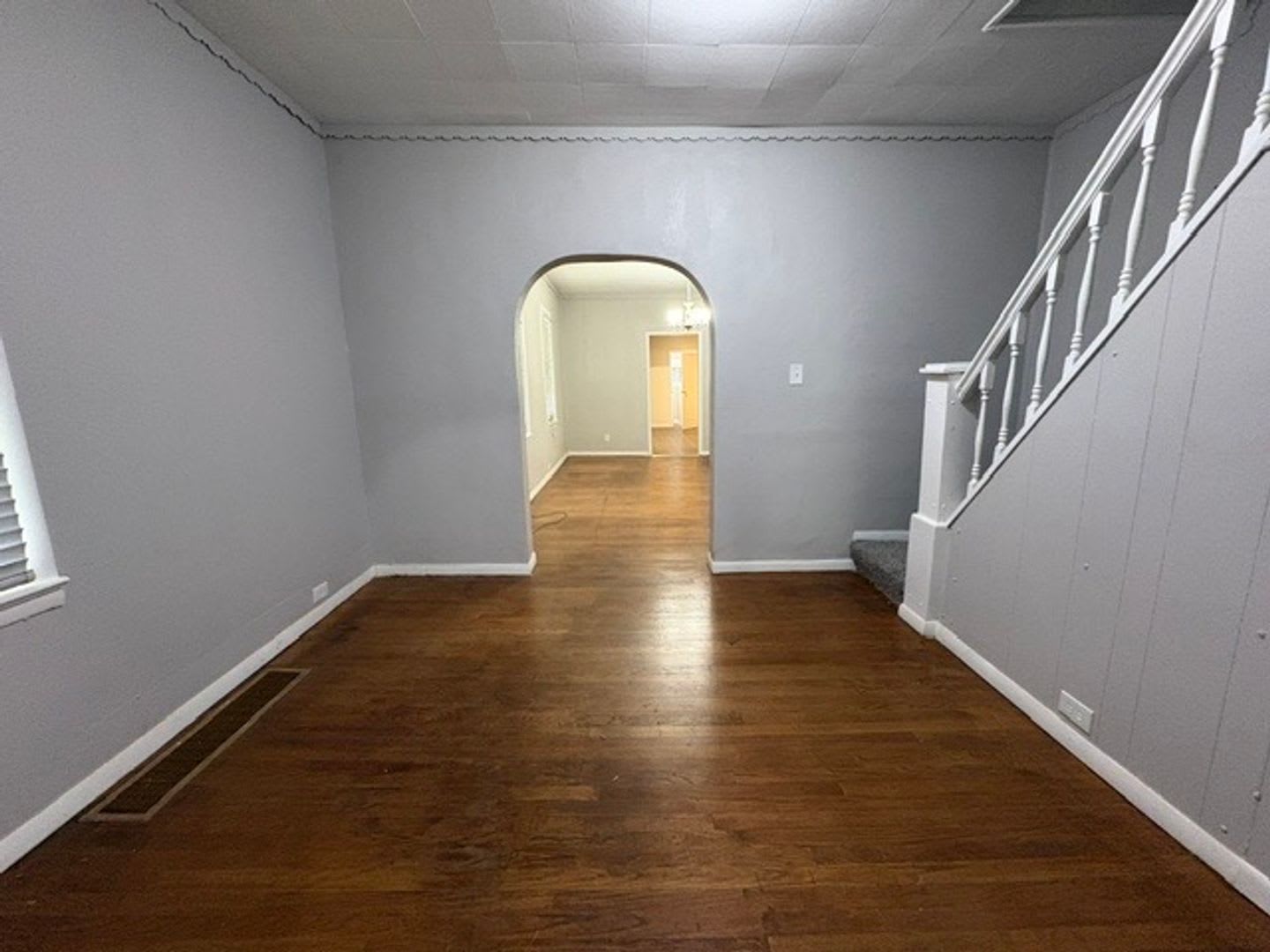 3666 E 57Th St Spacious 5Br Home With Fresh Updates 1 600 – photo 4