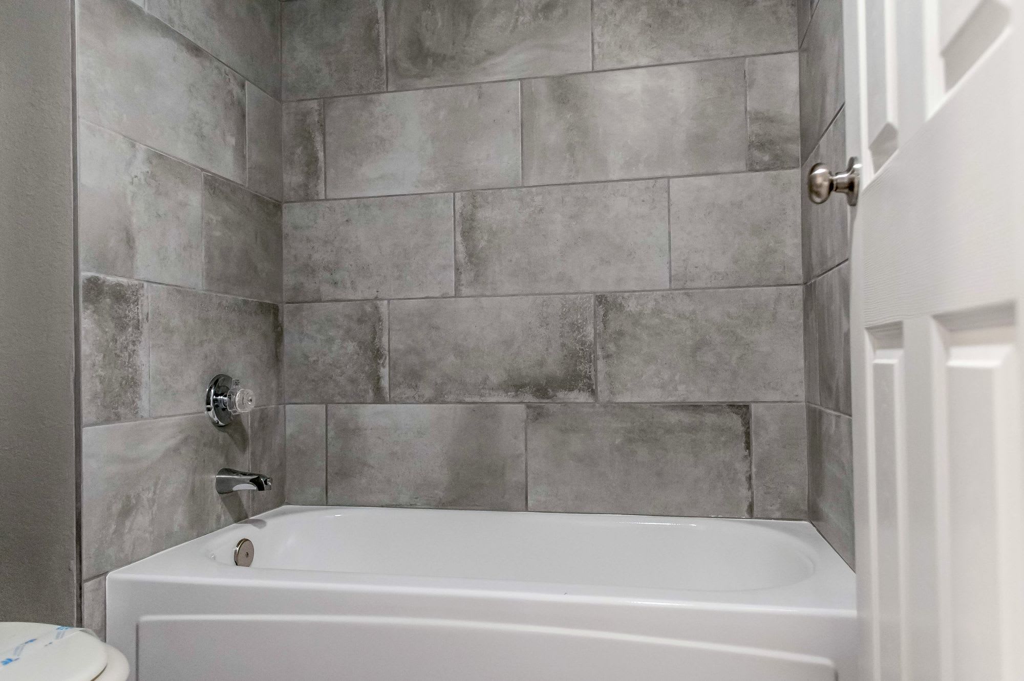 Modena Apartments – photo 5