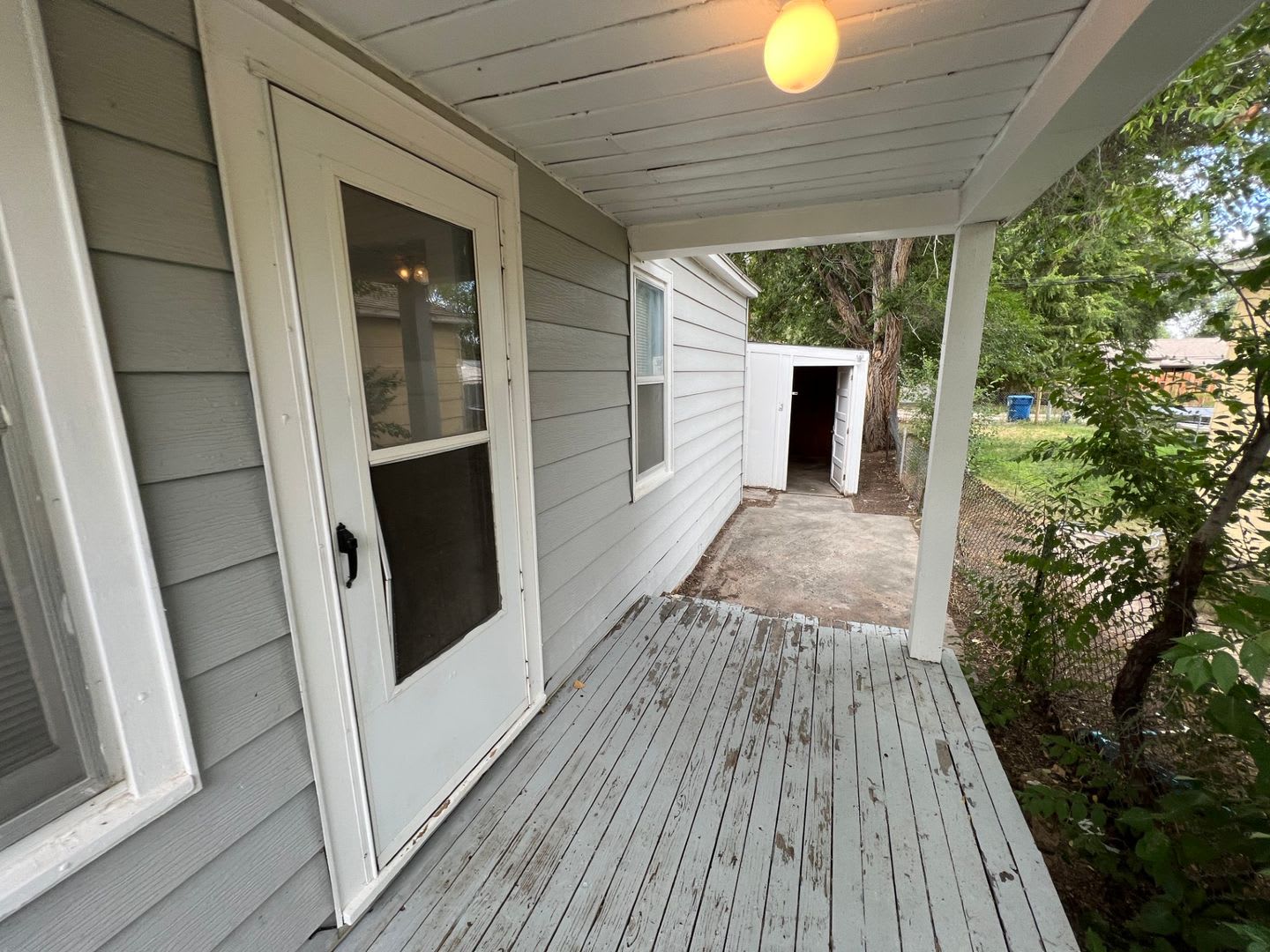 2 Bedroom 1 Bath House With Fenced Yard Storage Shed Off Street Parking – photo 2