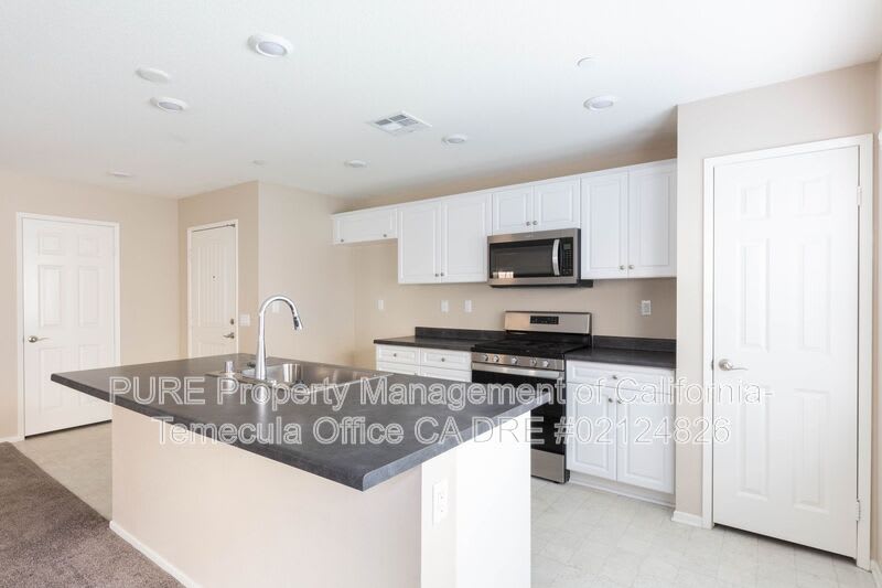 41966 Pedraza St – photo 4