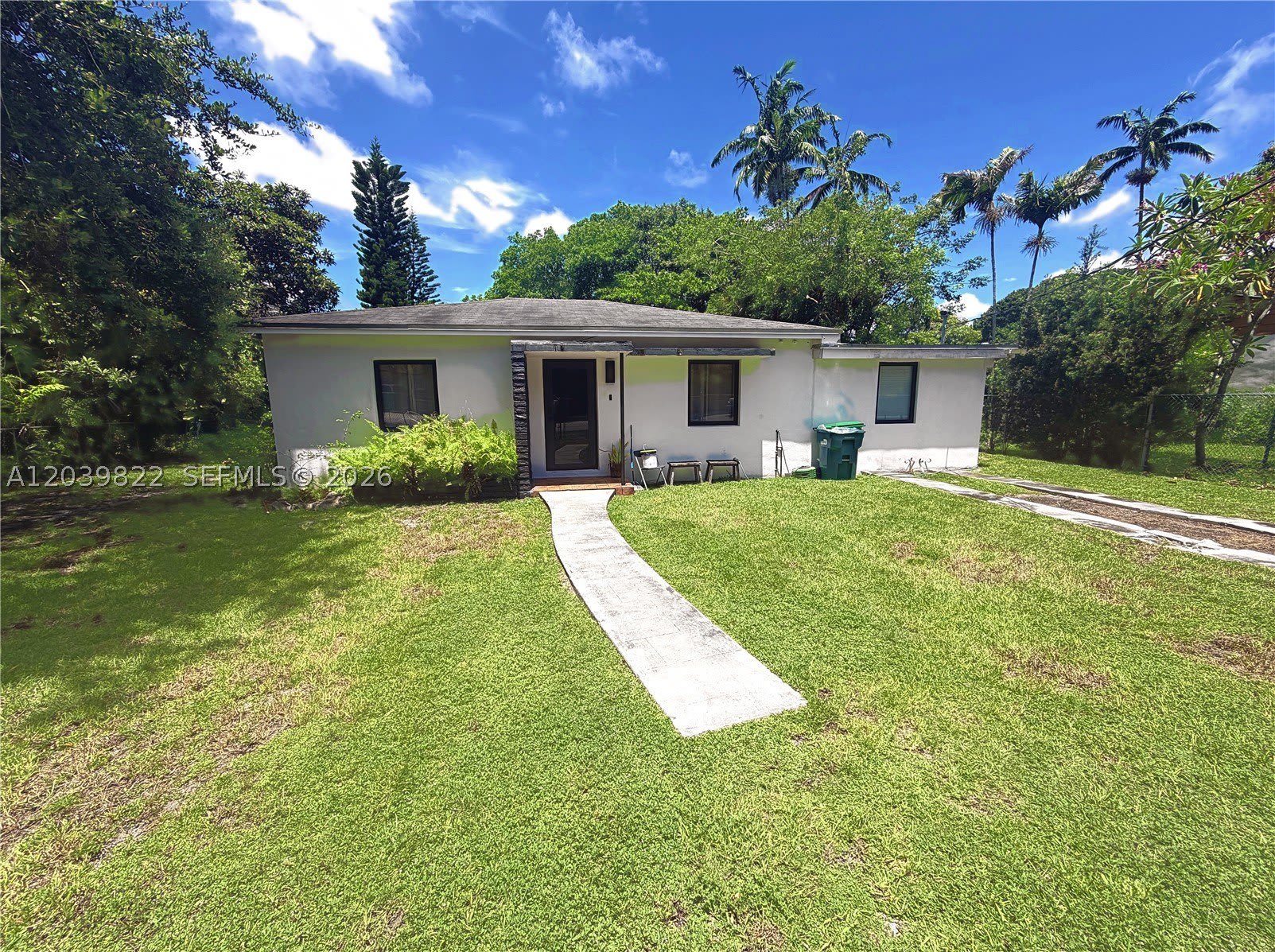 4712 SW 64th Ct – photo 1