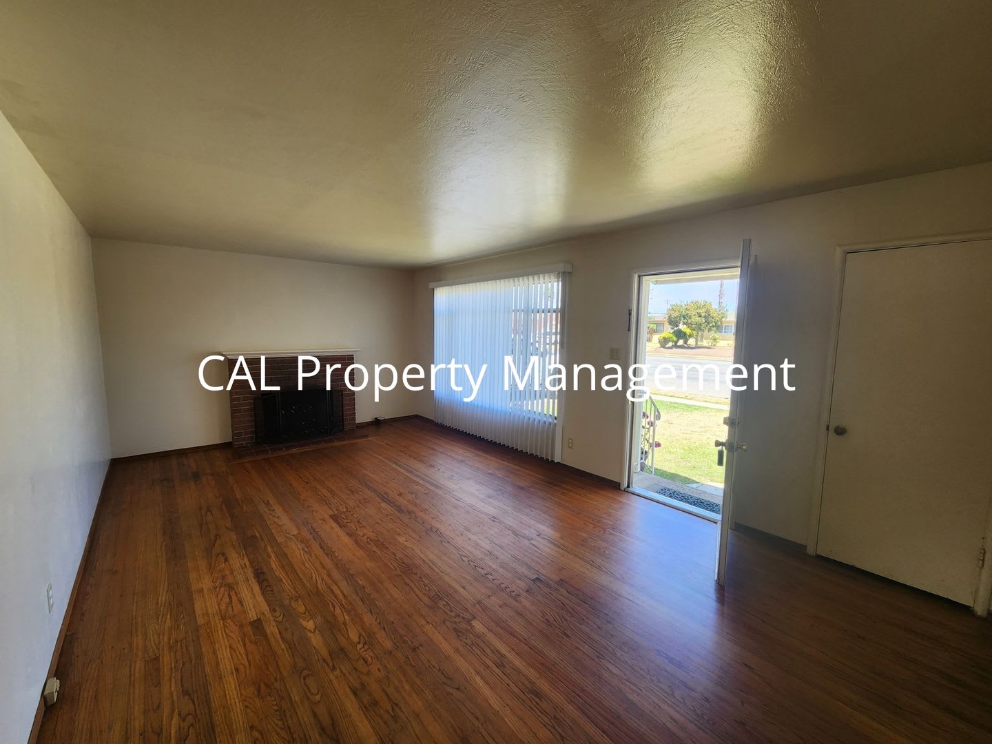 Charming 3Bd 2Ba Salinas Home With Sunroom Backyard Access – photo 2