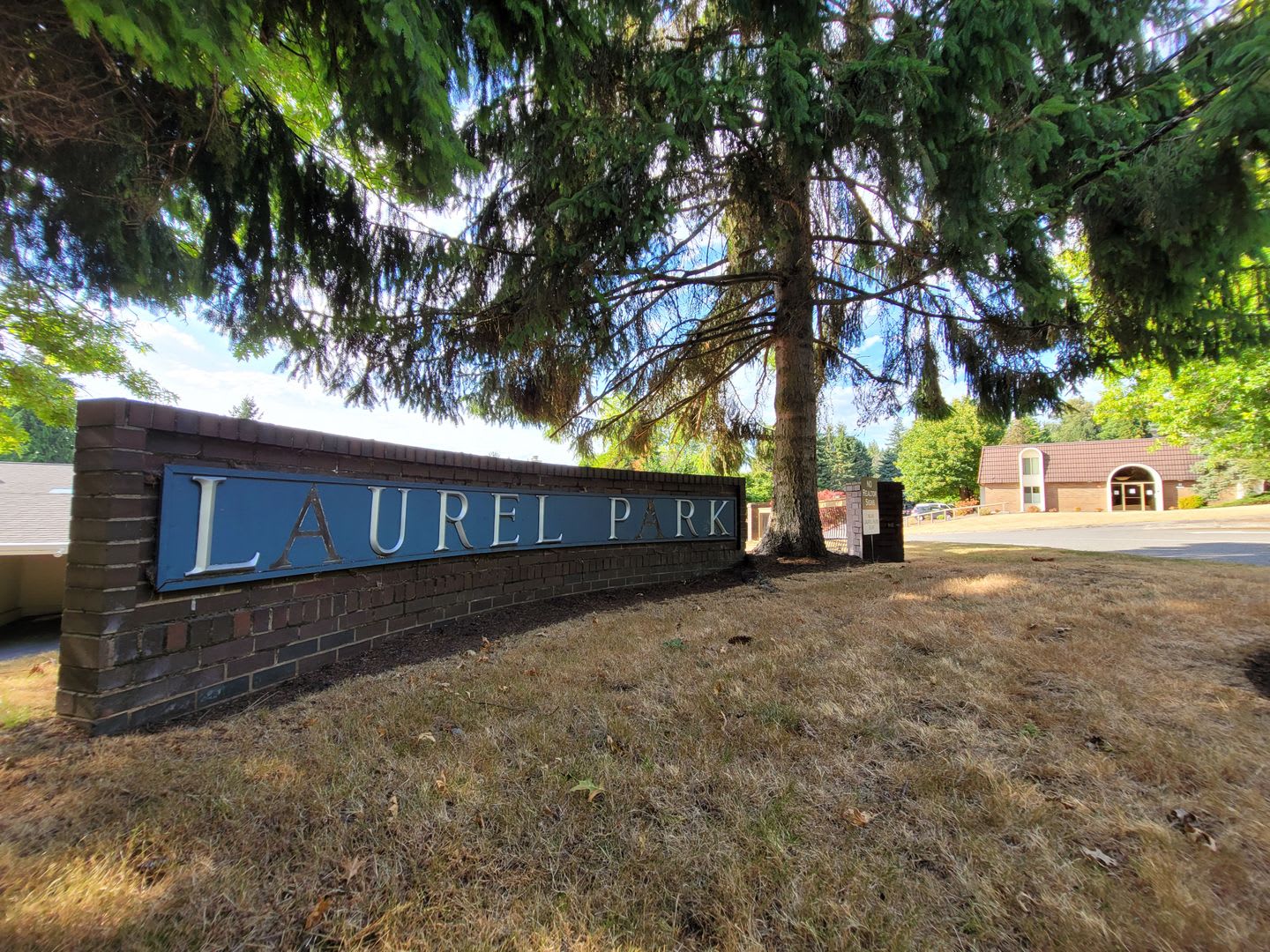 Conveniently located South Kirkland near Downtown-Laurel Park – photo 2