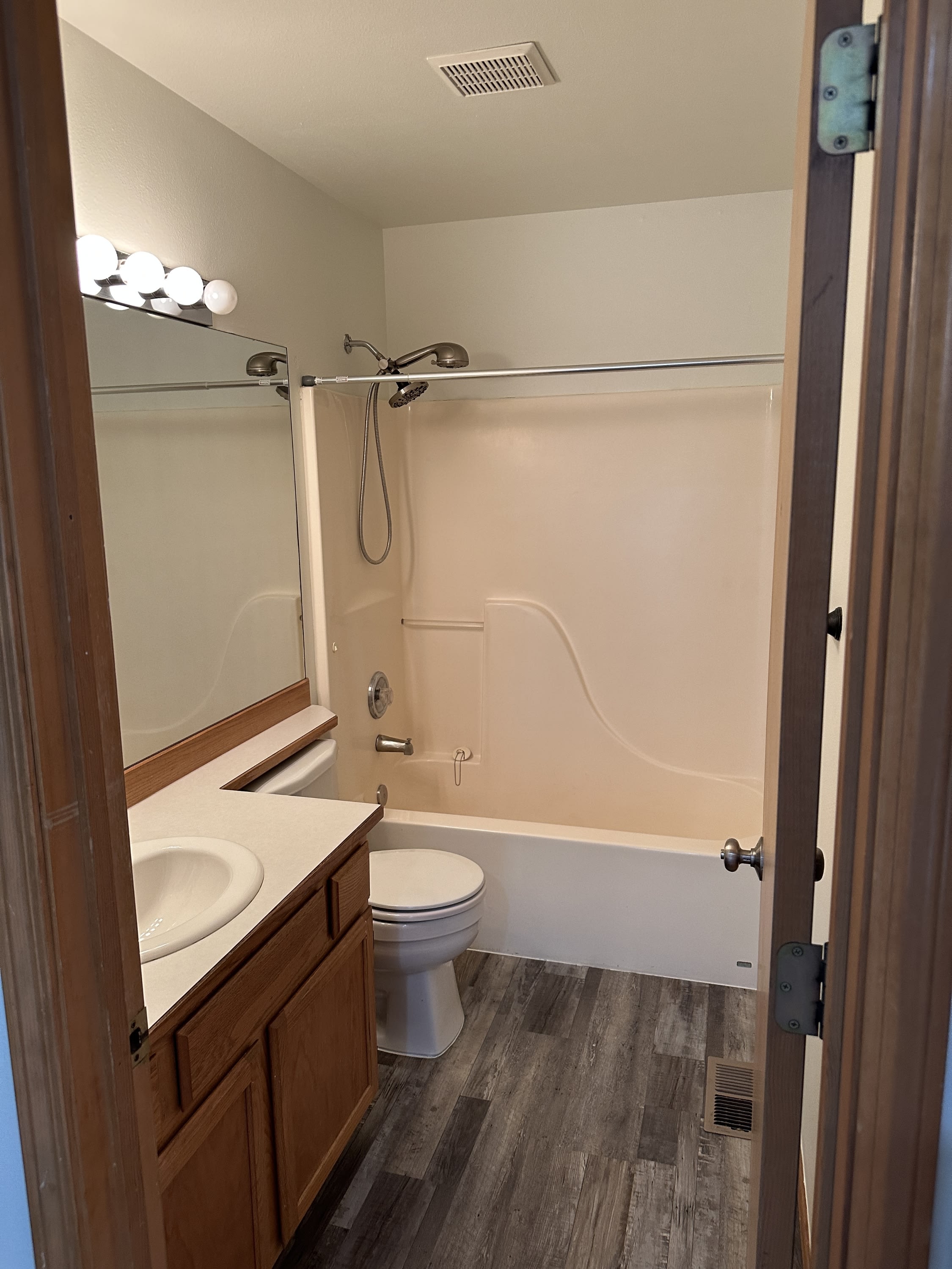 2565 North Stagecoach Drive – photo 4