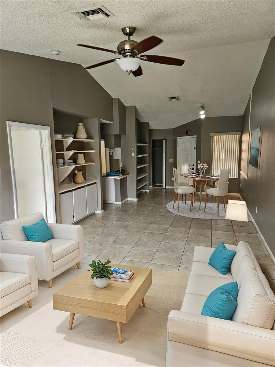 18306 Northwest 68th Avenue – photo 1