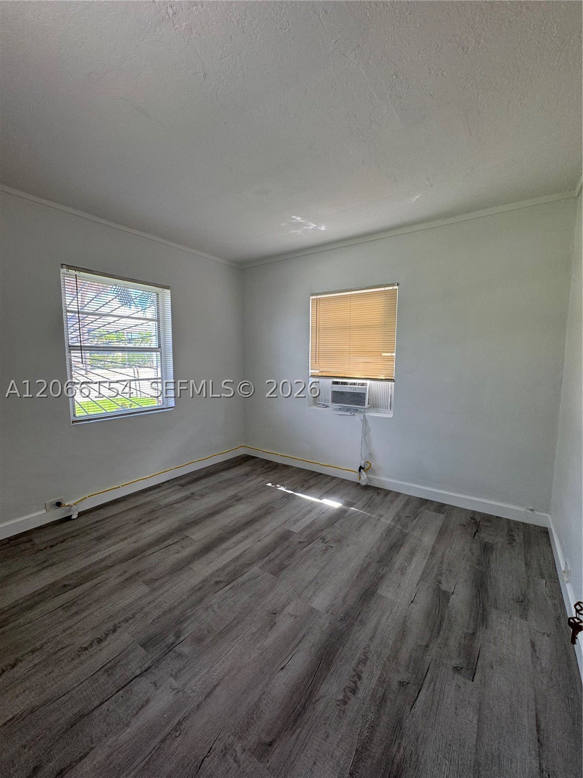 568 E 49Th St – photo 5