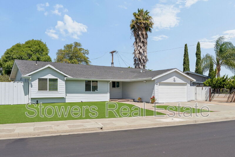 7608 Canterbury Ln – photo 1