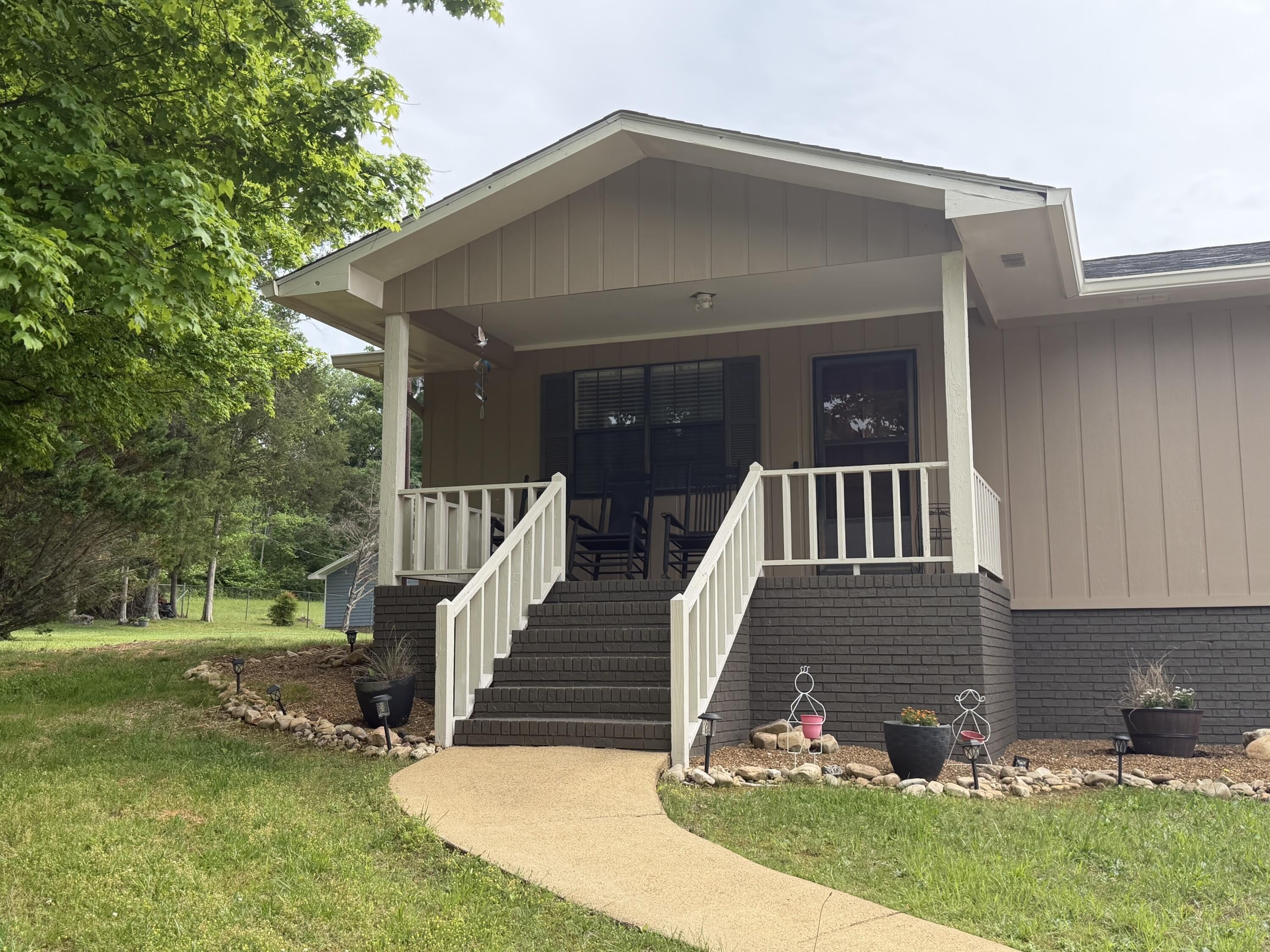 7620 Greenwood Road – photo 2