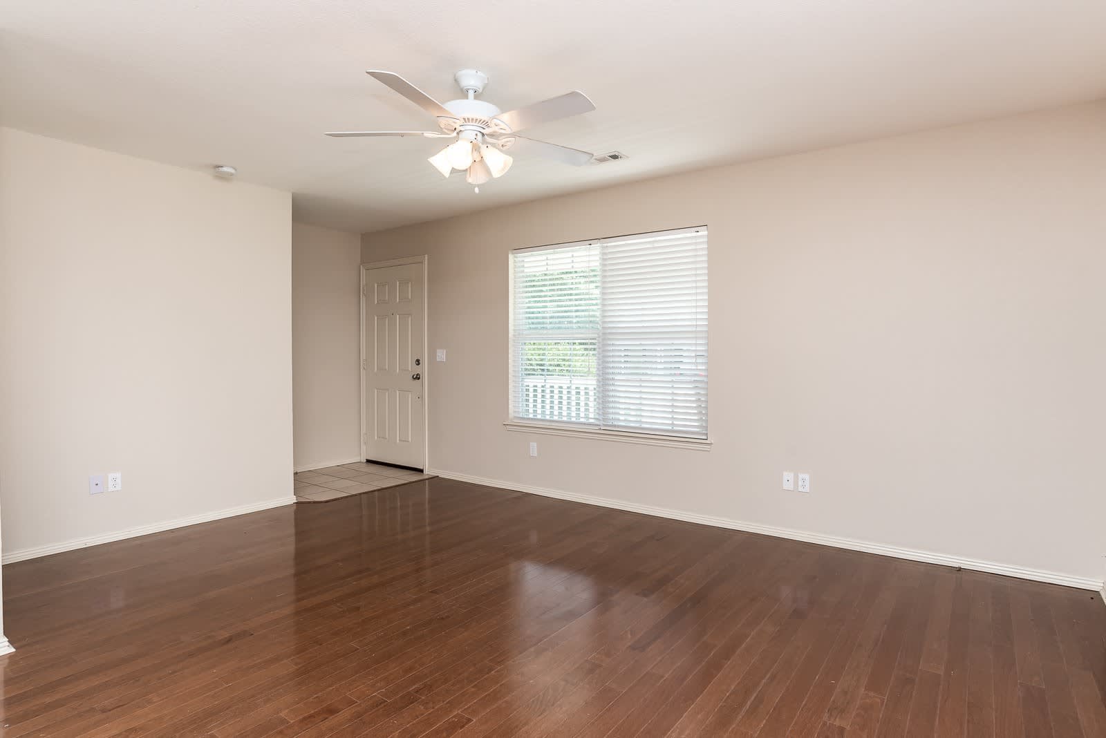 Appliances Included! – photo 4