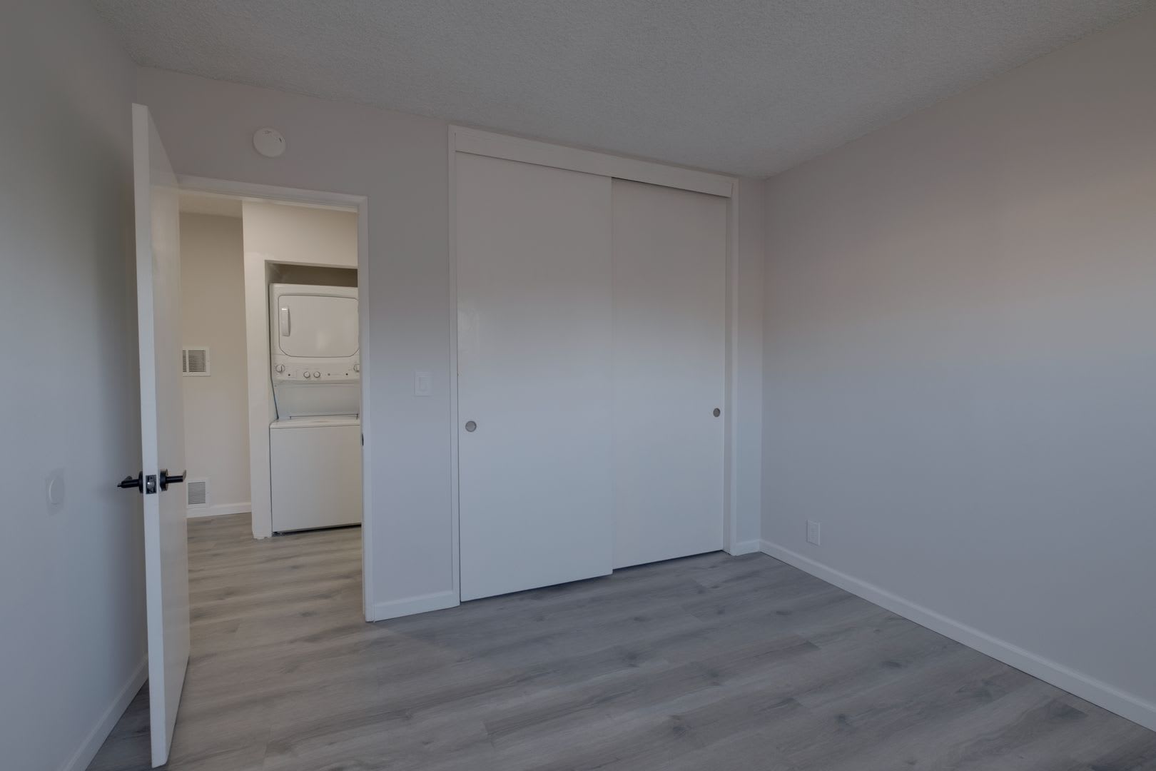 1301 Michigan Ave – photo 4
