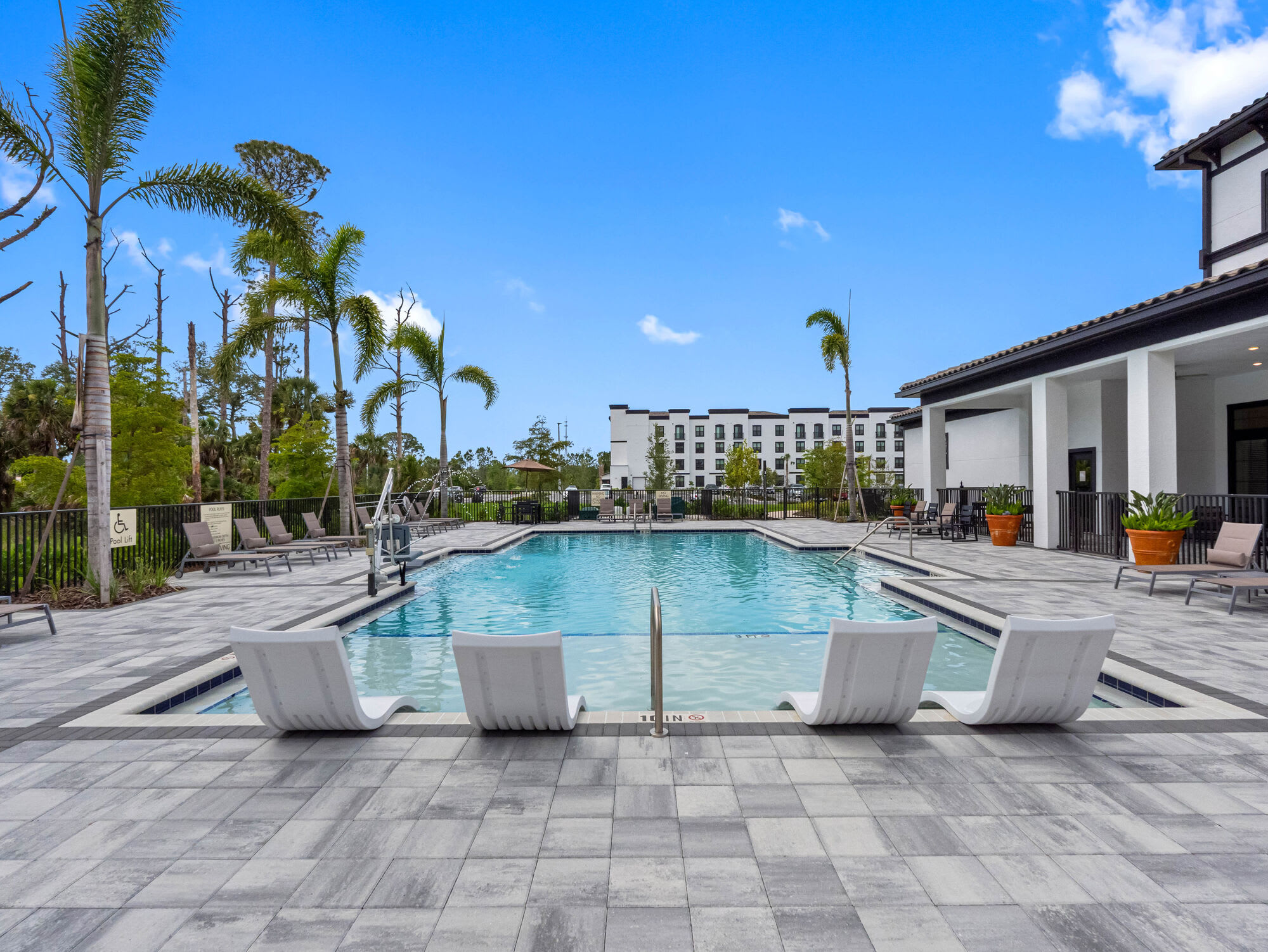 1871 Gourmet Road – photo 2