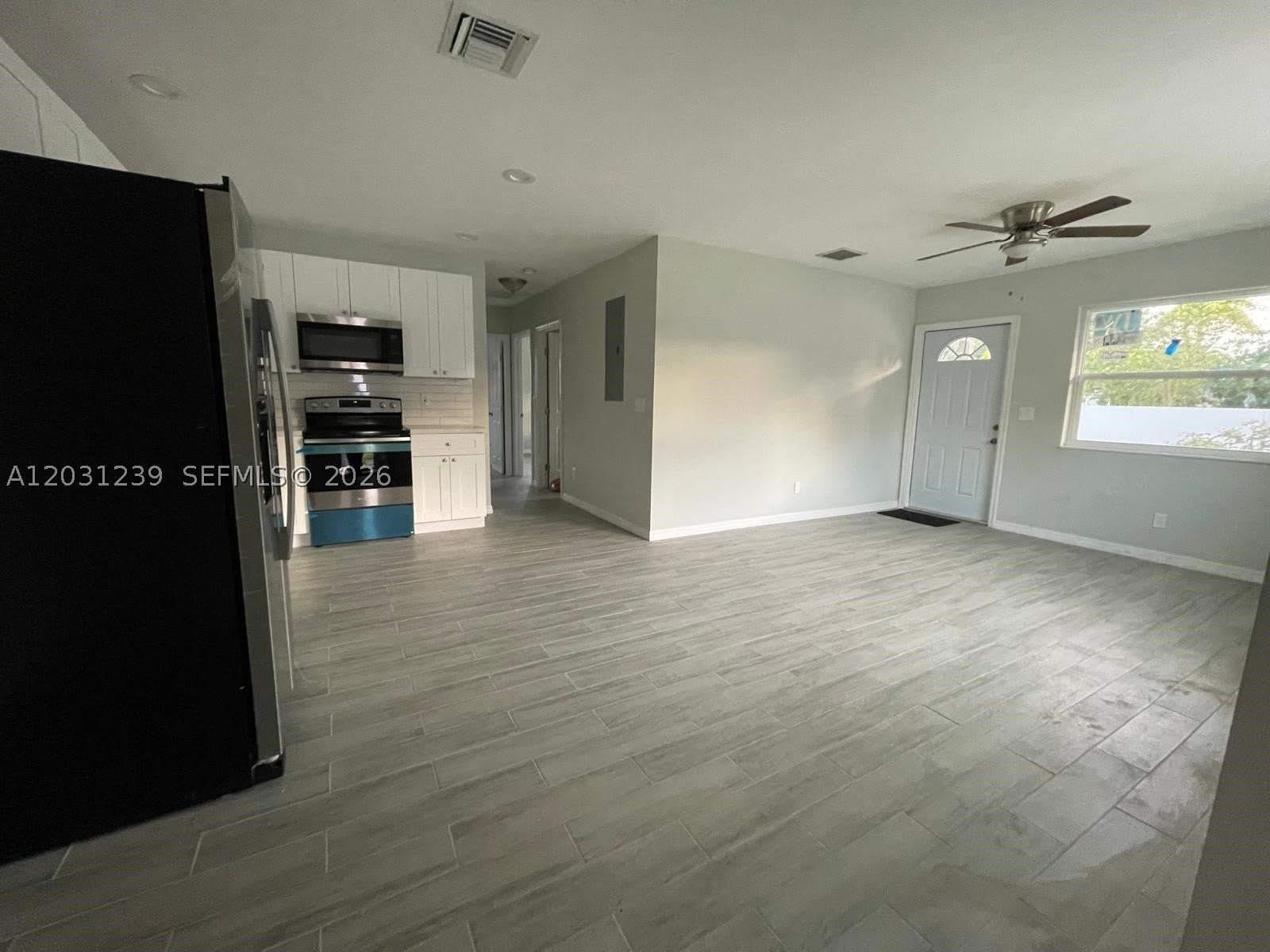 3921 SW 31st Dr – photo 5