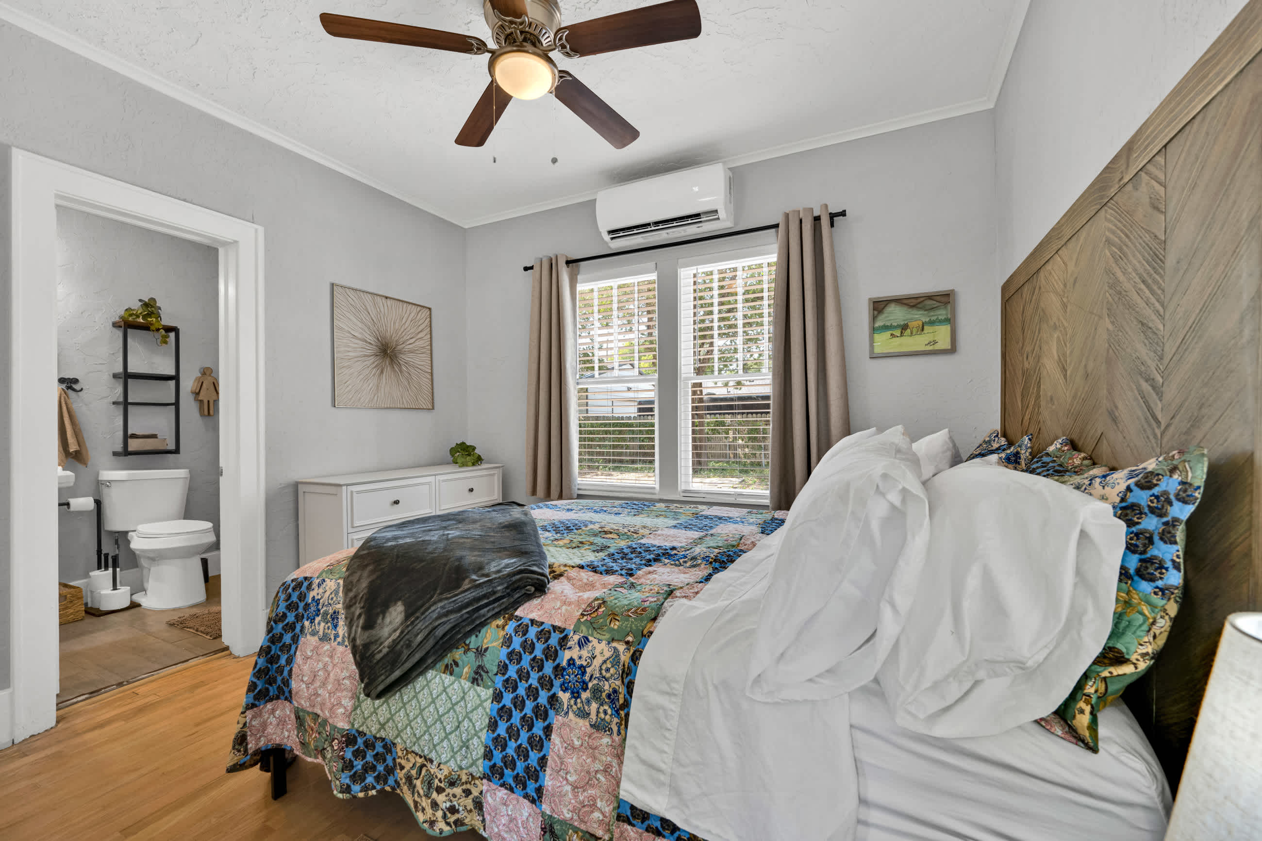 1003 West Cypress Avenue – photo 3