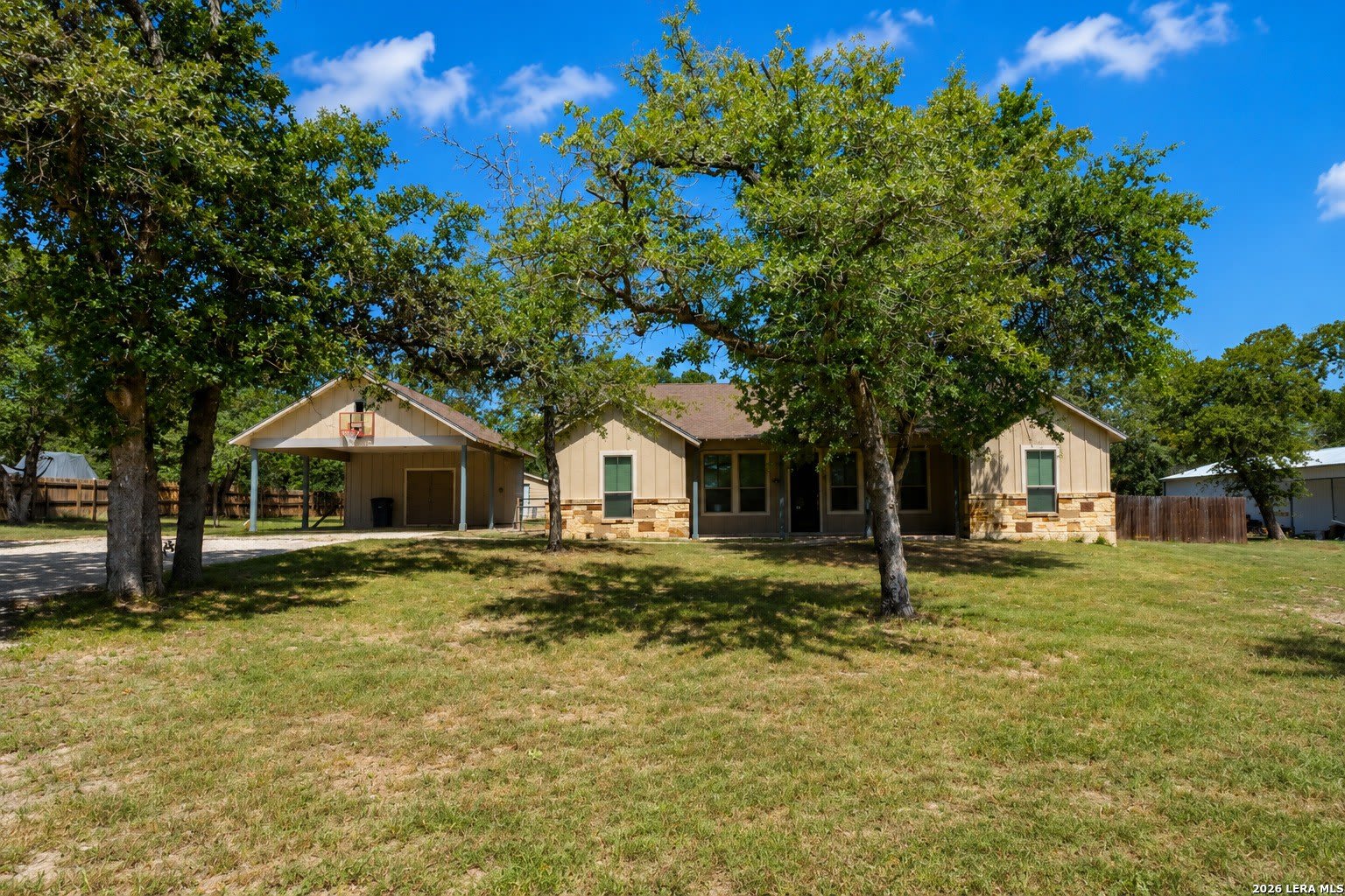 193 Champions Blvd – photo 1
