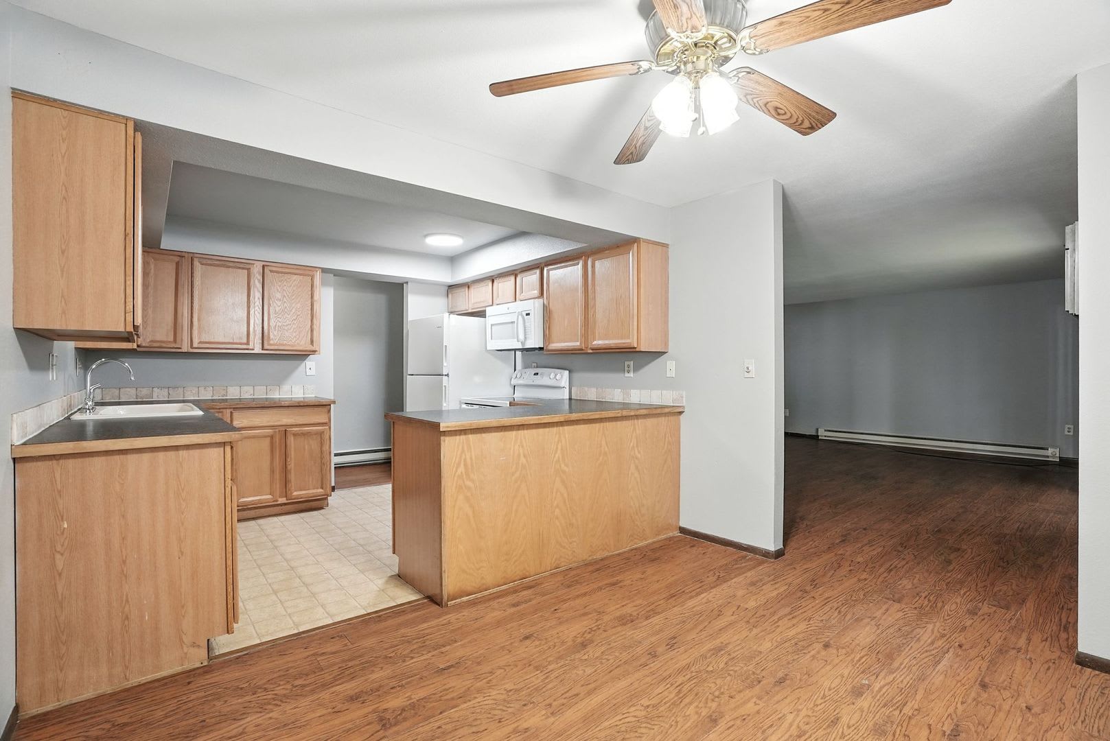 Spokane Valley 2 Bed, 2 Bath with Primary Suite *Available 9/18* – photo 5