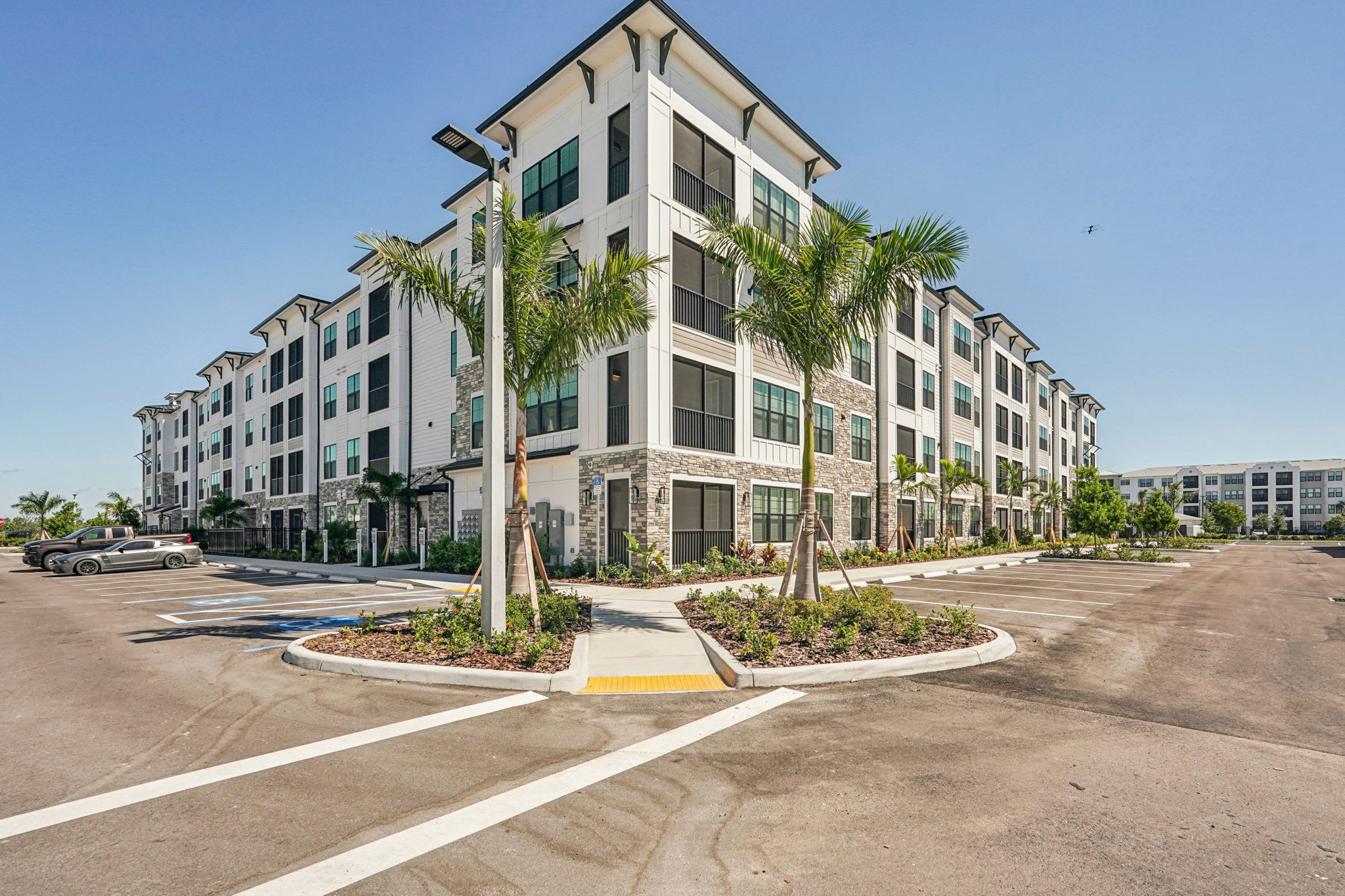 The Stadler Luxury Apartments – photo 3