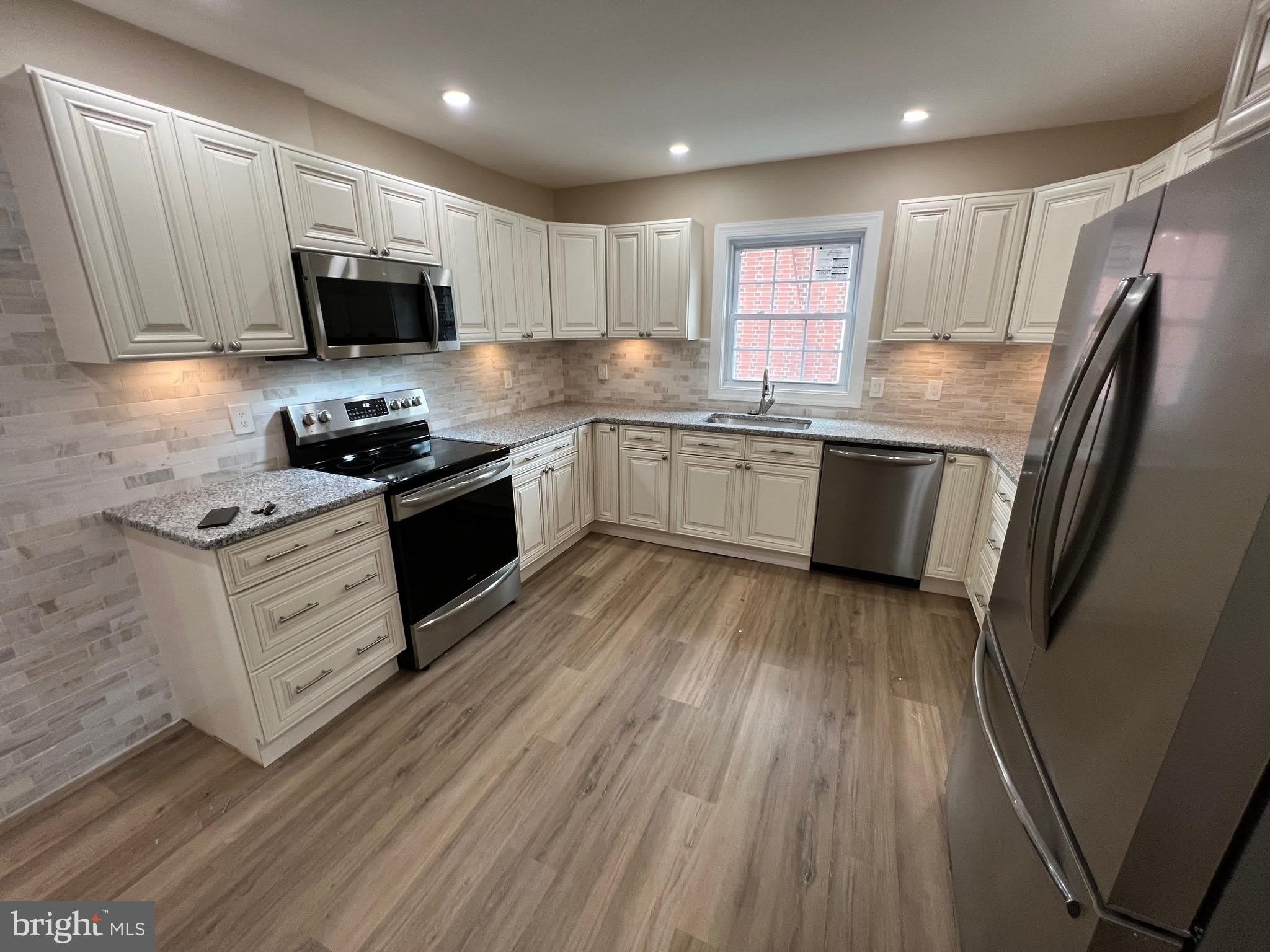 741 MAIN Street – photo 5