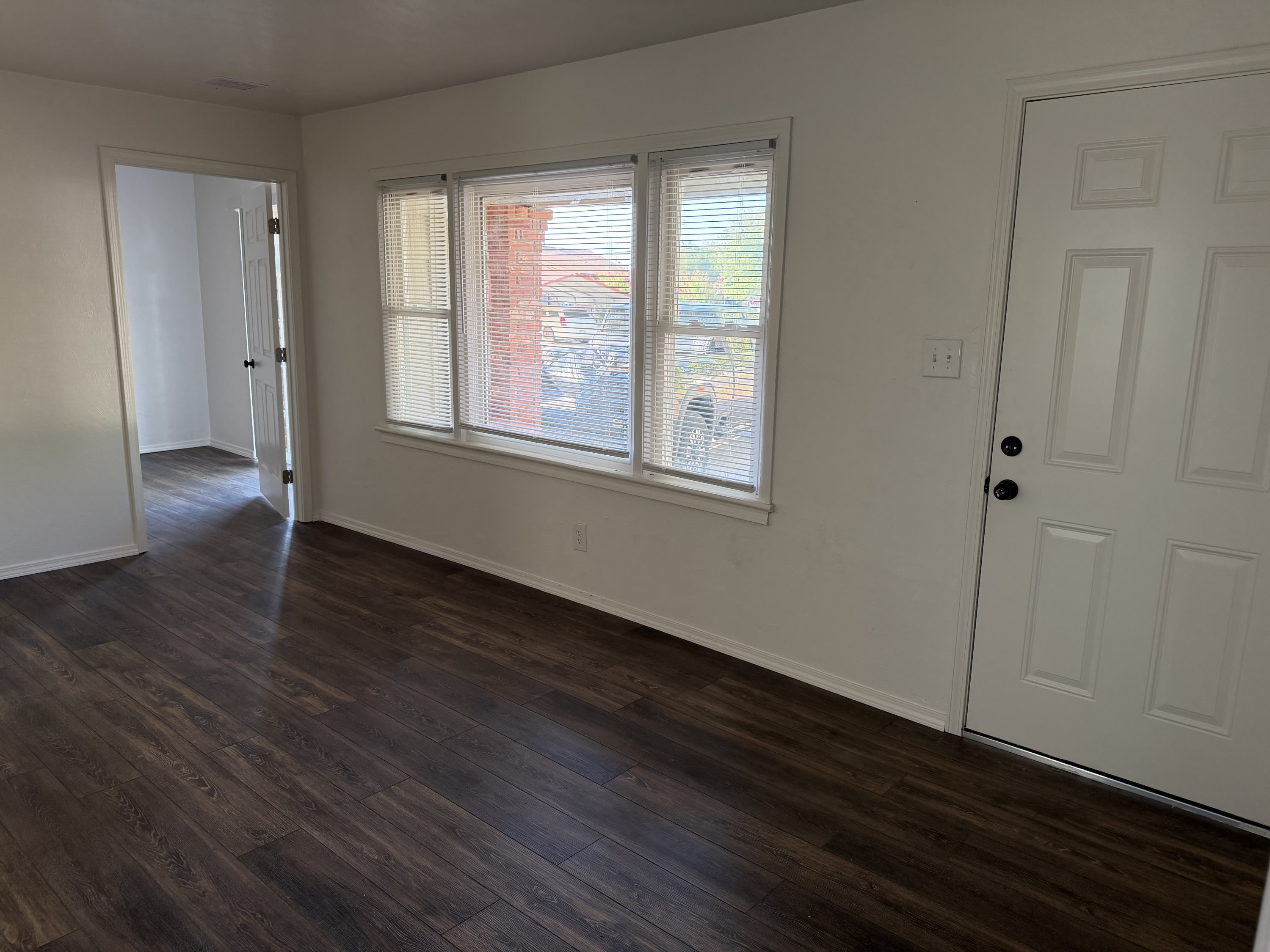 1124 South Holly Lane – photo 4