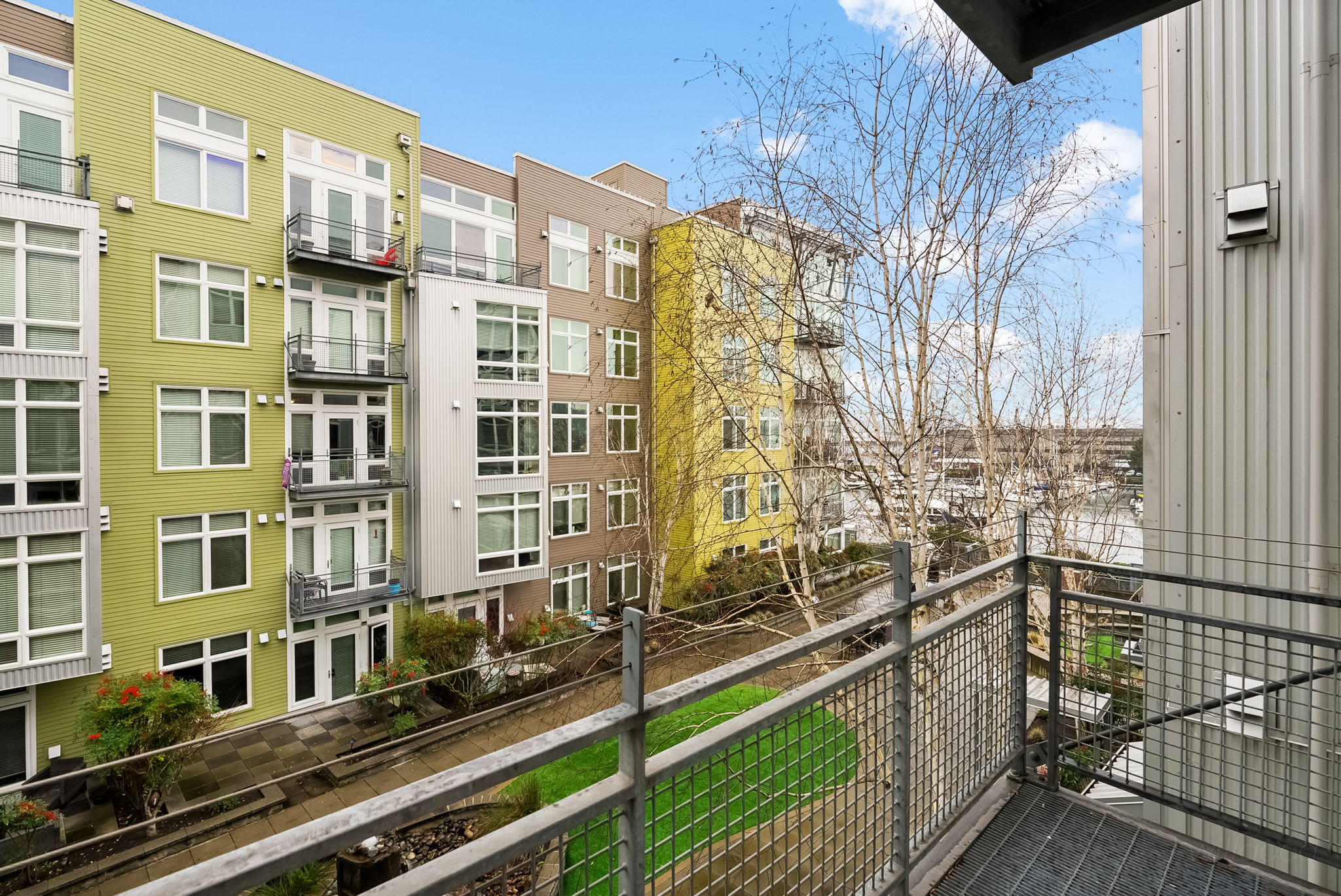 Thea's Landing – photo 1