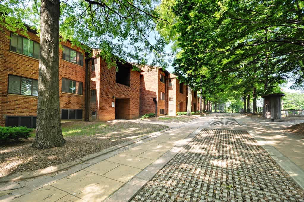 Westview On The Avenue – photo 1