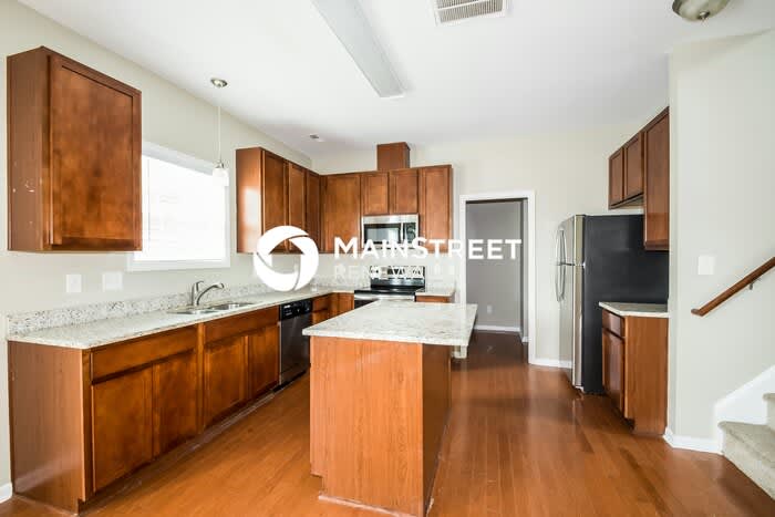 811 Woodside Park Lane – photo 5