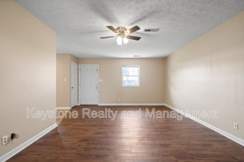 308 Thompsonville Lane – photo 5