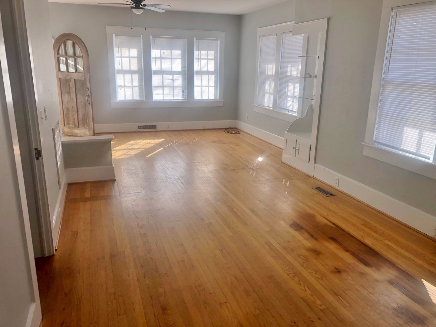 CHARMING 3 BEDROOM – photo 3