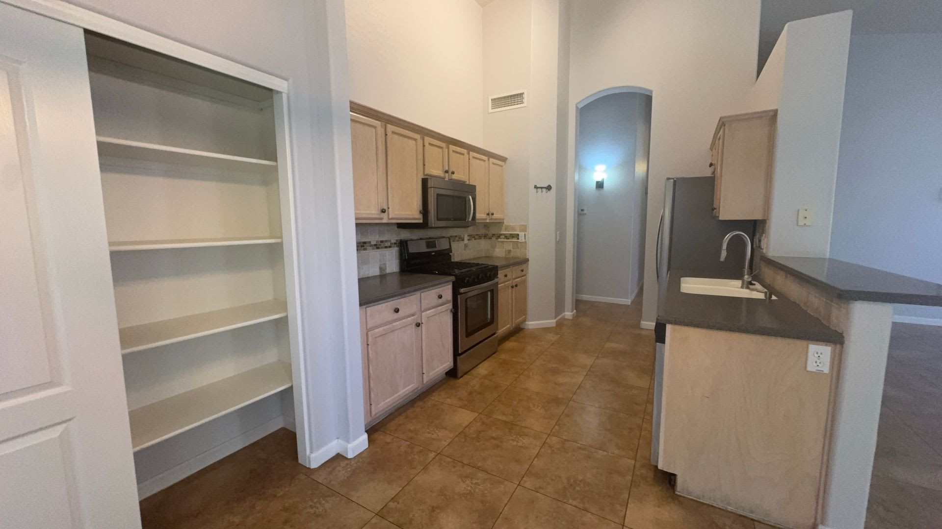 Gorgeous Single Level Home In Las Sendas 3 Bed 2 Bath Oasis With Vaunted Ceilings Plantation Shutters And Split Floor Plan – photo 4