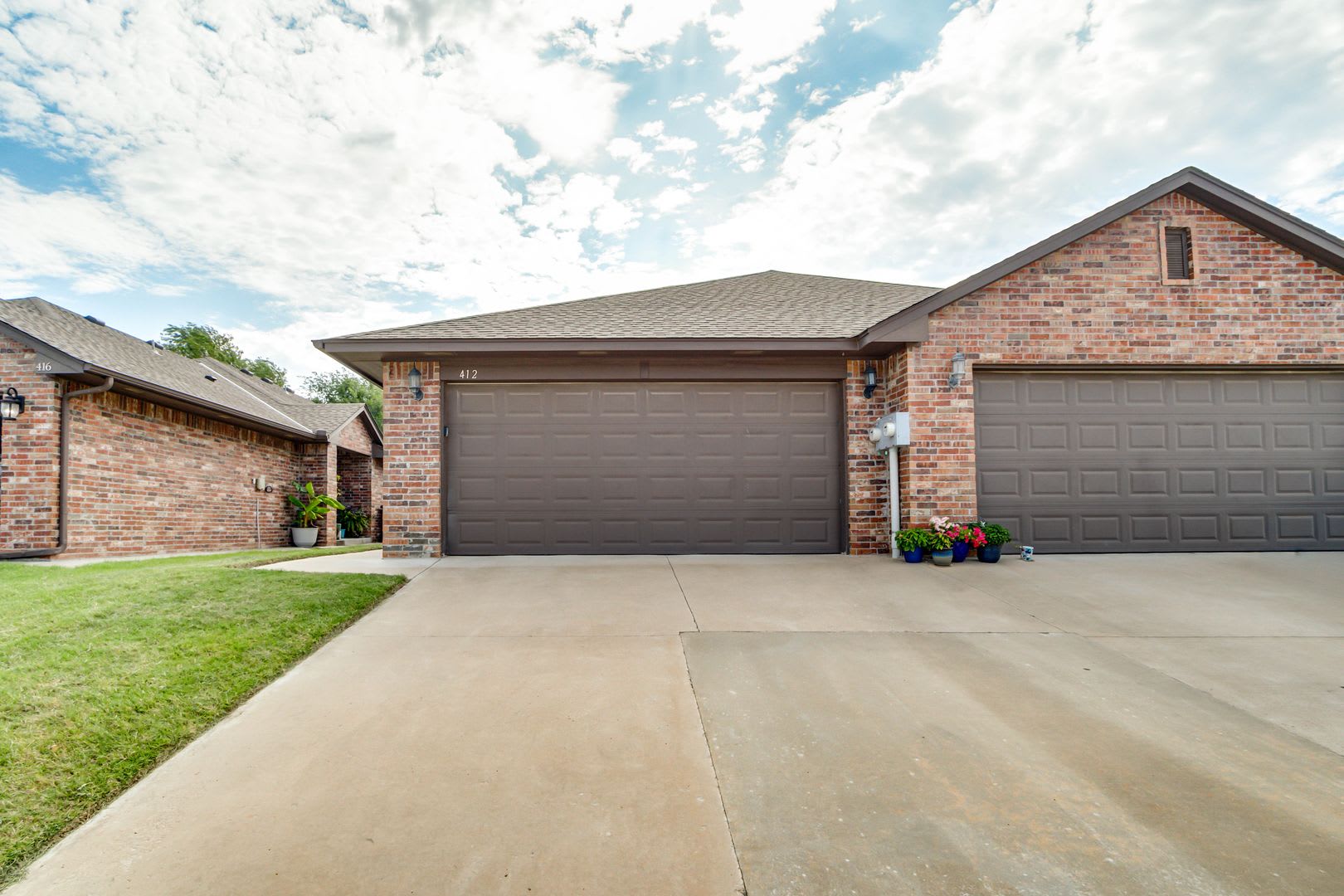 3 Bedroom 2 Bath 2 Car Garage Edmond Schools – photo 1
