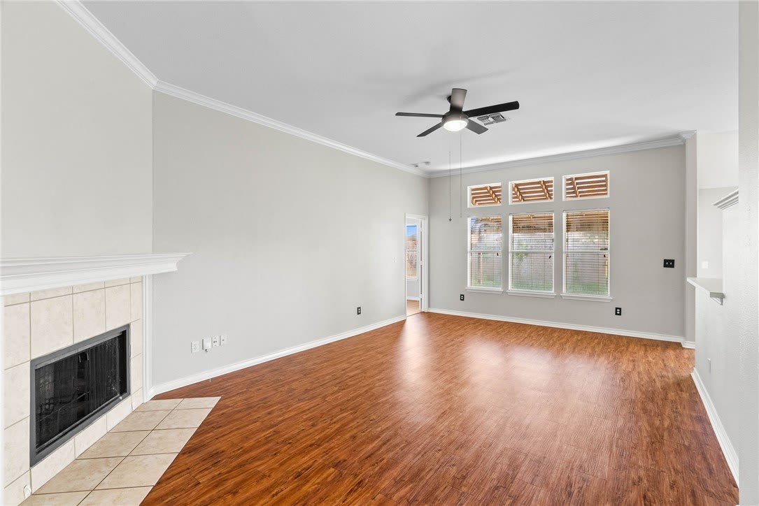 6013 Sutherland Drive – photo 4