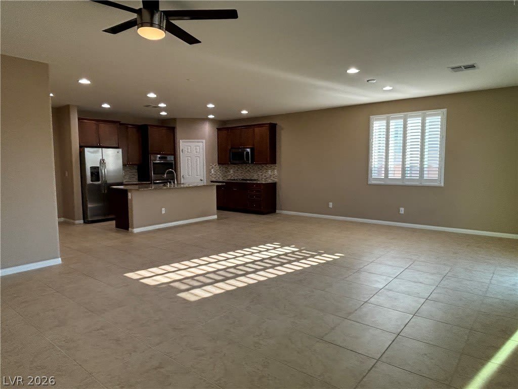 7466 Campbell Ranch Avenue – photo 3