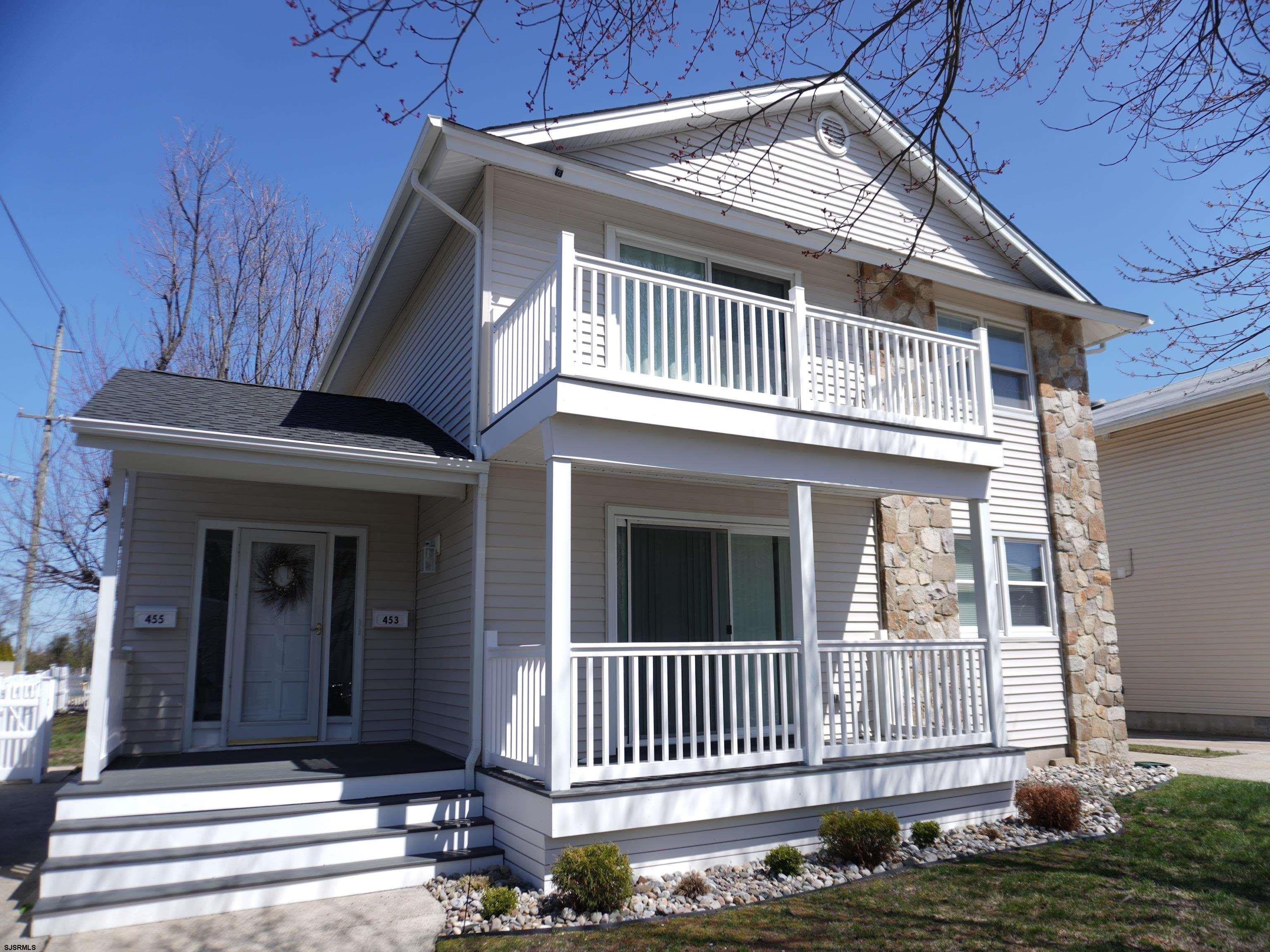 453 Berkshire Dr – photo 1